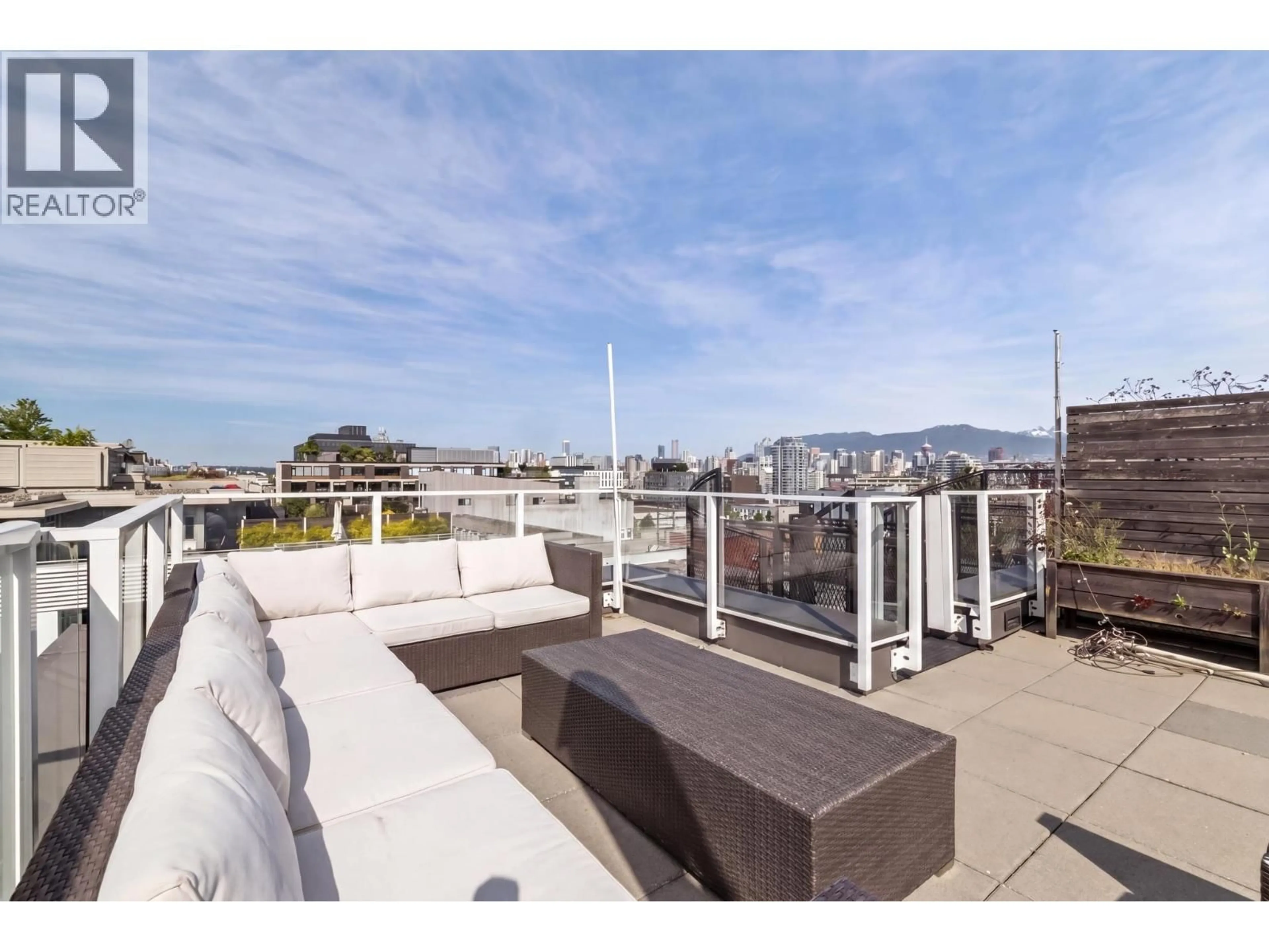Patio, city buildings view from balcony for 613 - 311 6TH AVENUE, Vancouver British Columbia V5T0G9