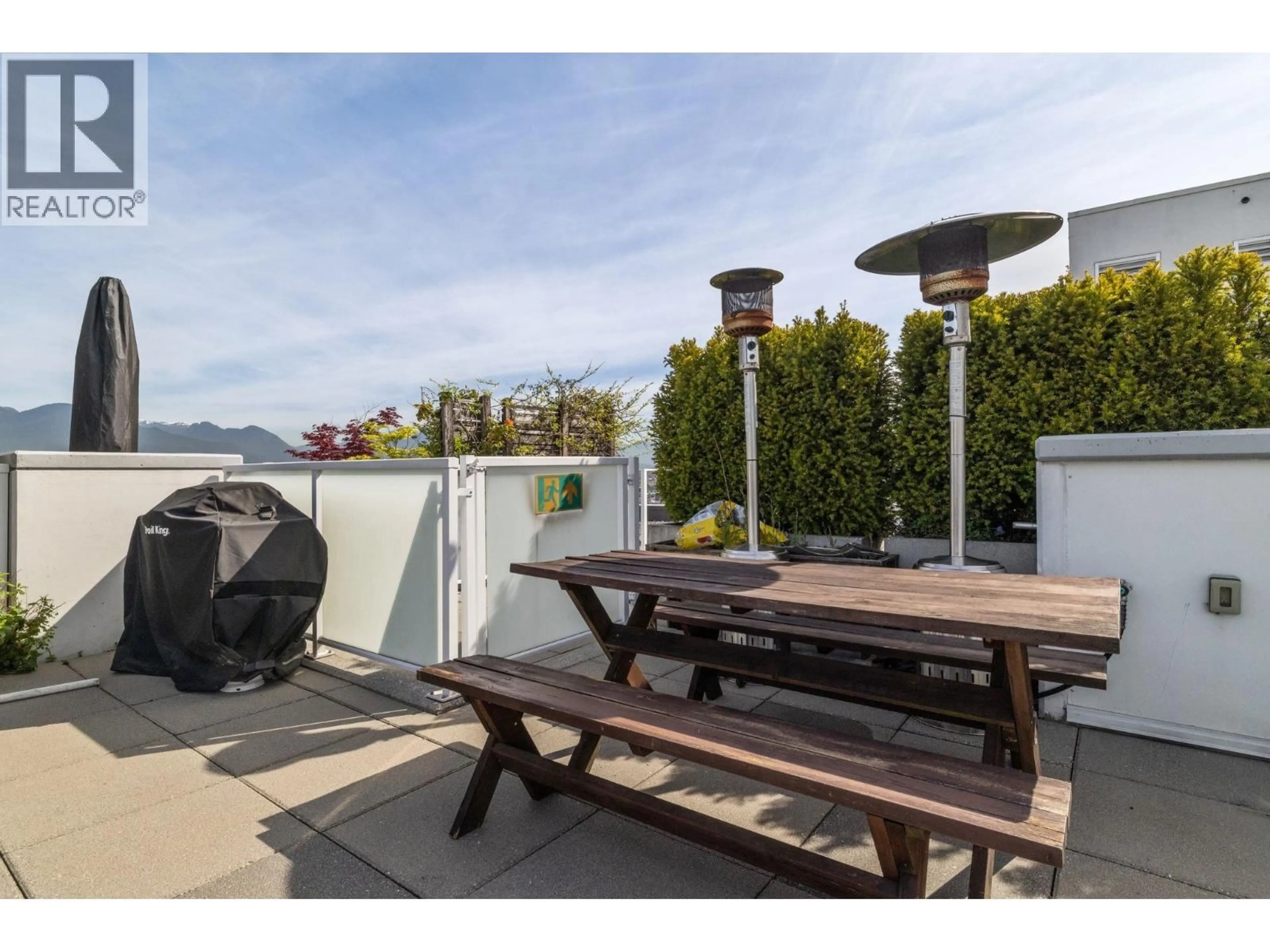 Patio, unknown for 613 - 311 6TH AVENUE, Vancouver British Columbia V5T0G9