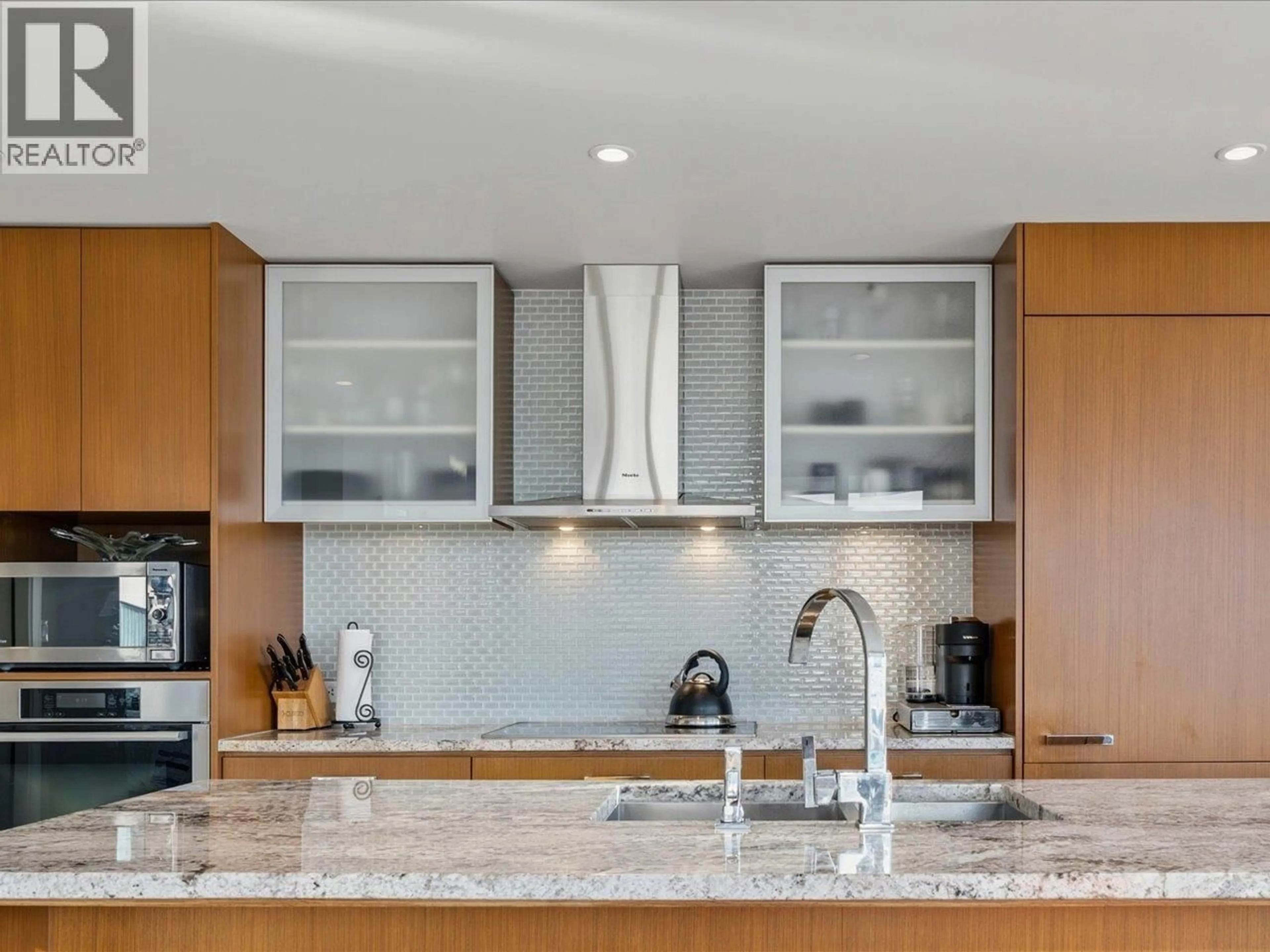 Contemporary kitchen, ceramic/tile floor for 2902 - 1028 BARCLAY STREET, Vancouver British Columbia V6E0B1