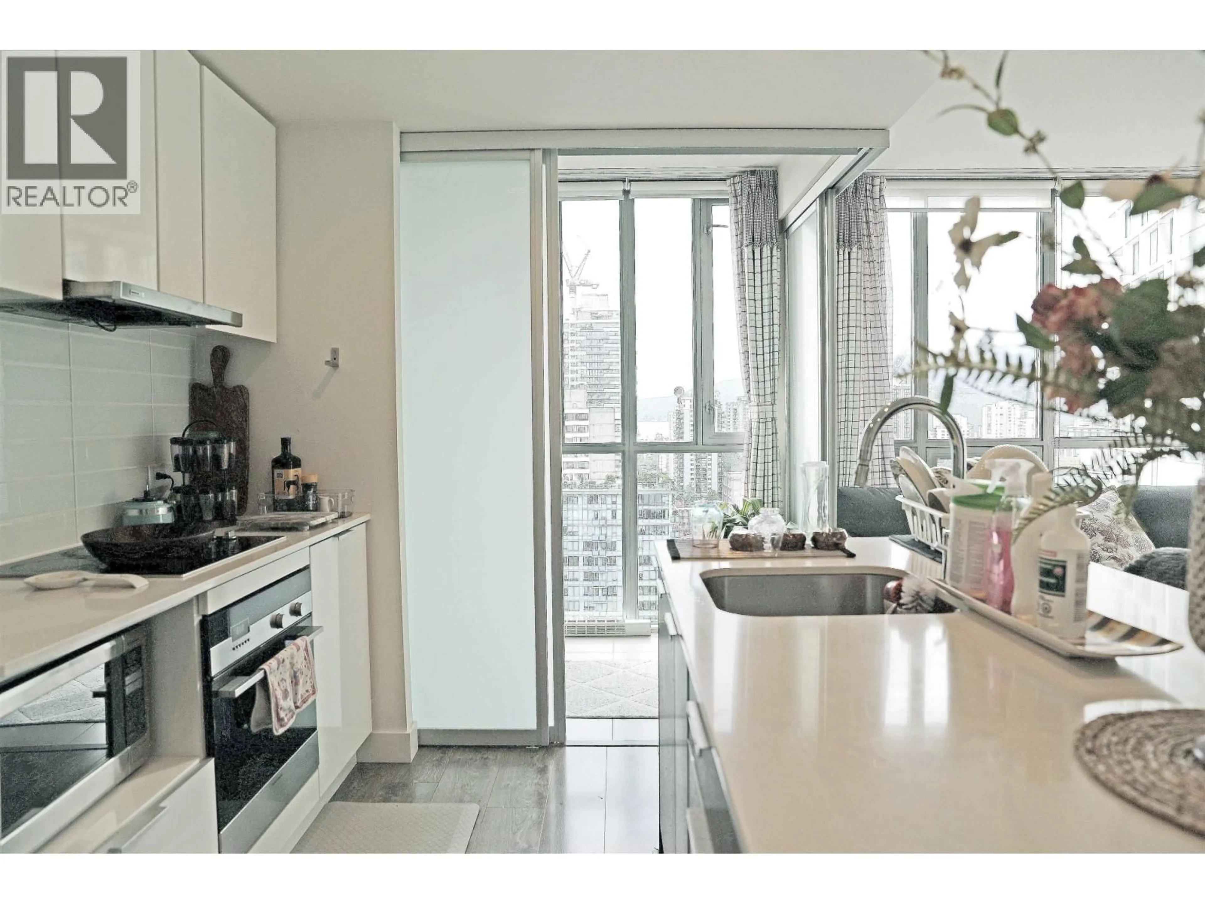 Standard kitchen, unknown for 2402 - 1308 HORNBY STREET, Vancouver British Columbia V6Z0C5