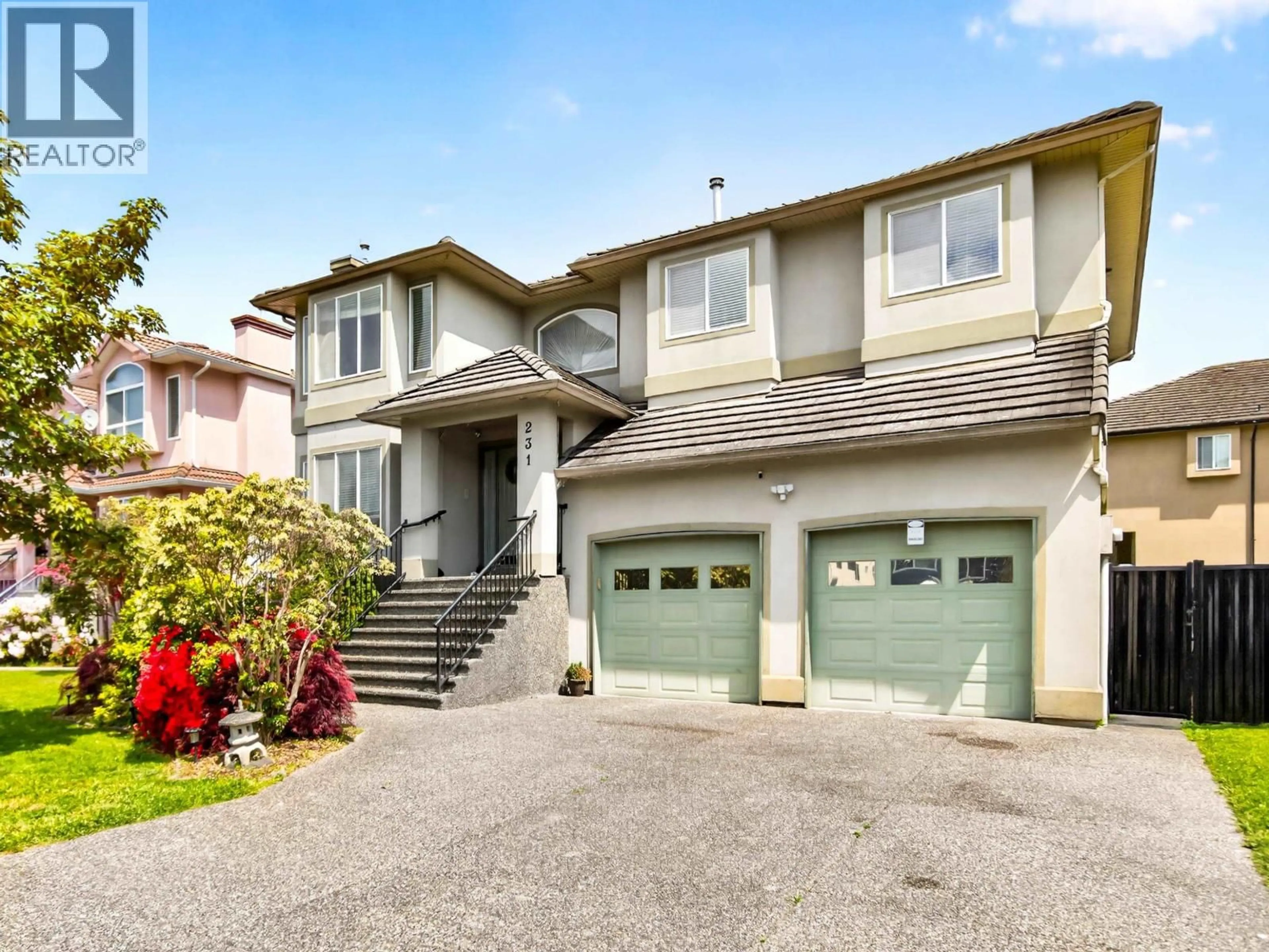 Home with vinyl exterior material, street for 231 SUZUKI STREET, New Westminster British Columbia V3M6X2