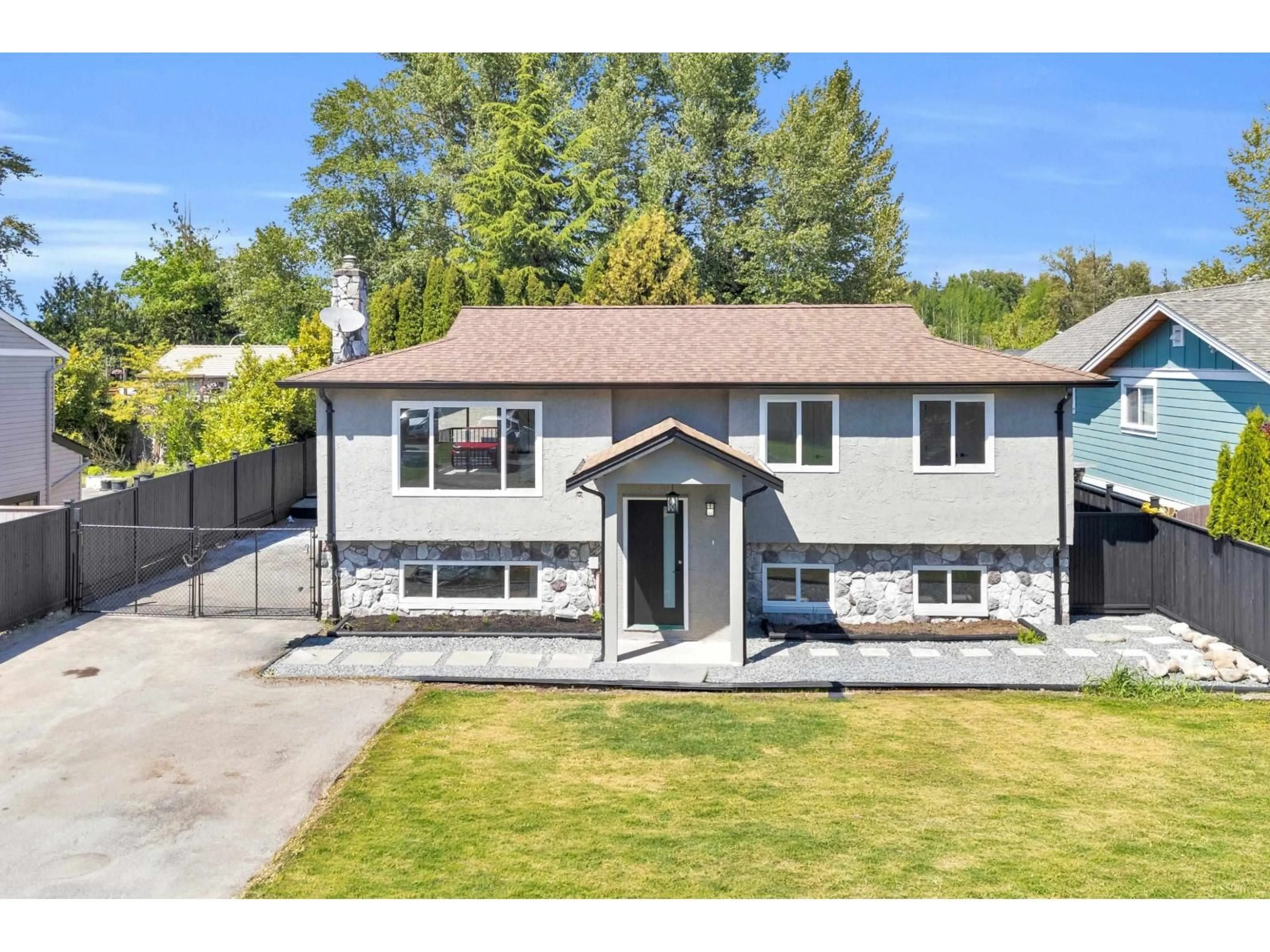 Unknown for 26689 32A AVENUE, Langley British Columbia V4W3G3