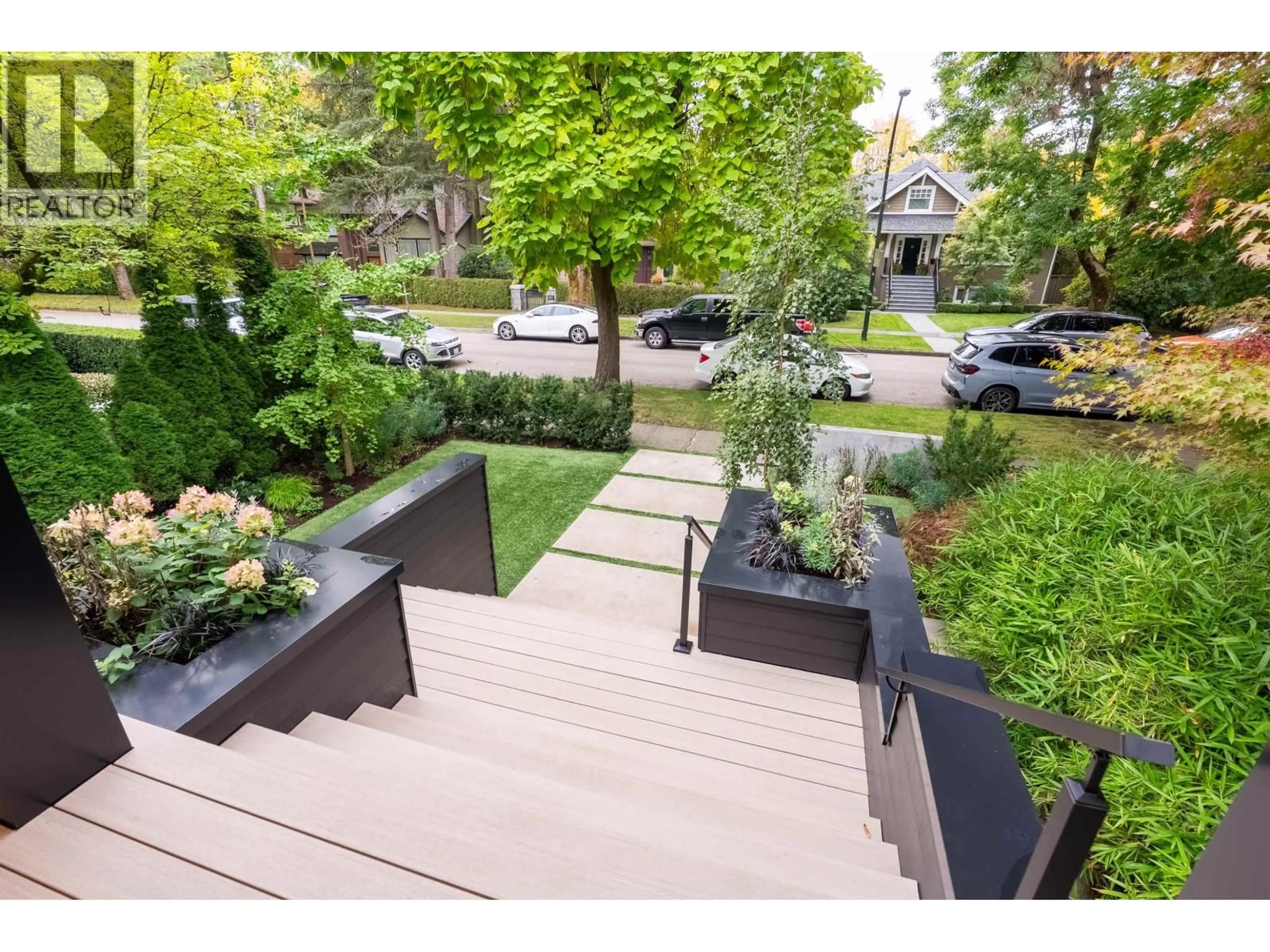 Patio, street for 5938 ELM STREET, Vancouver British Columbia V6N1A9