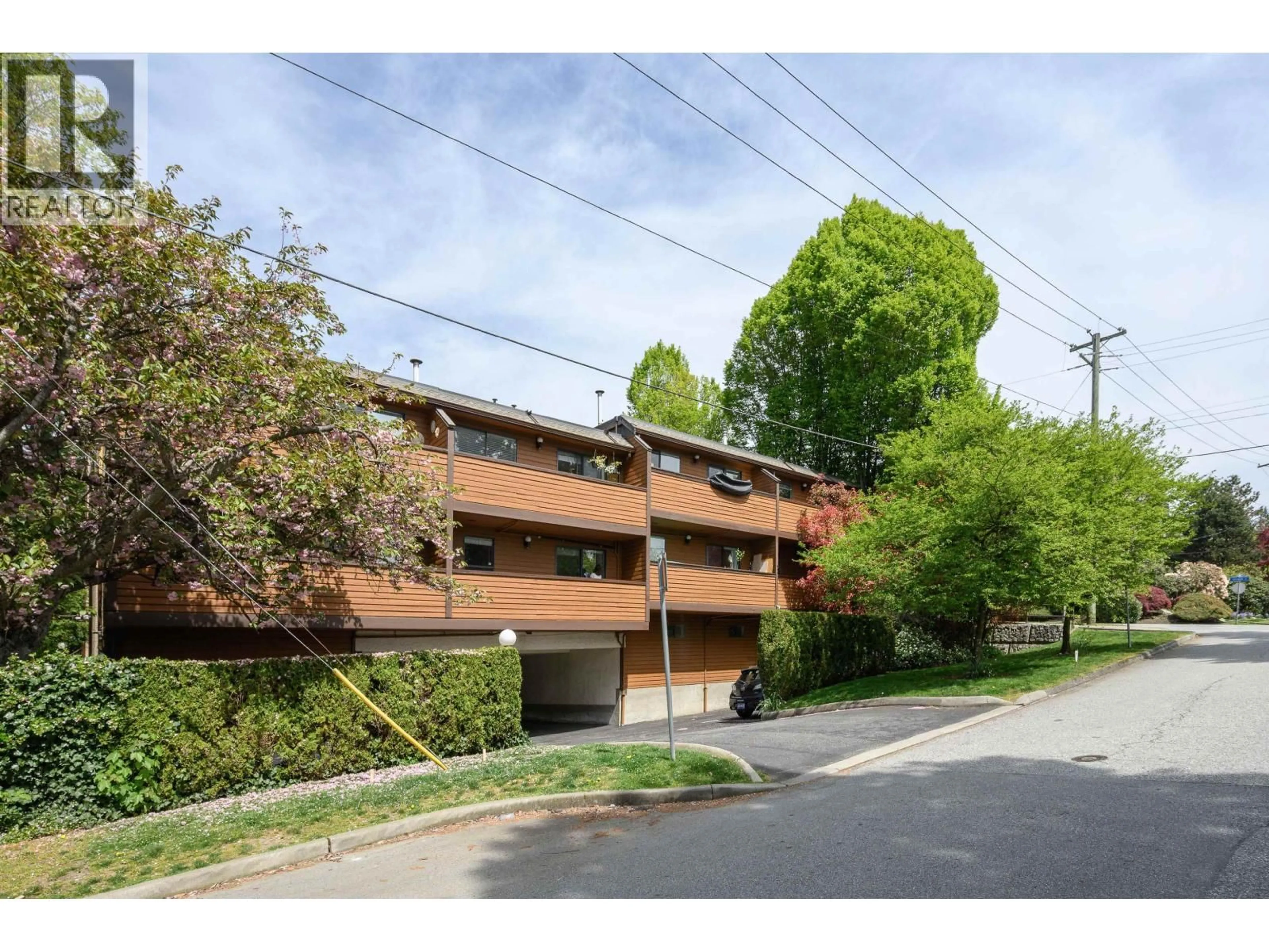 Unknown for 3201 LONSDALE AVENUE, North Vancouver British Columbia V7N4G8
