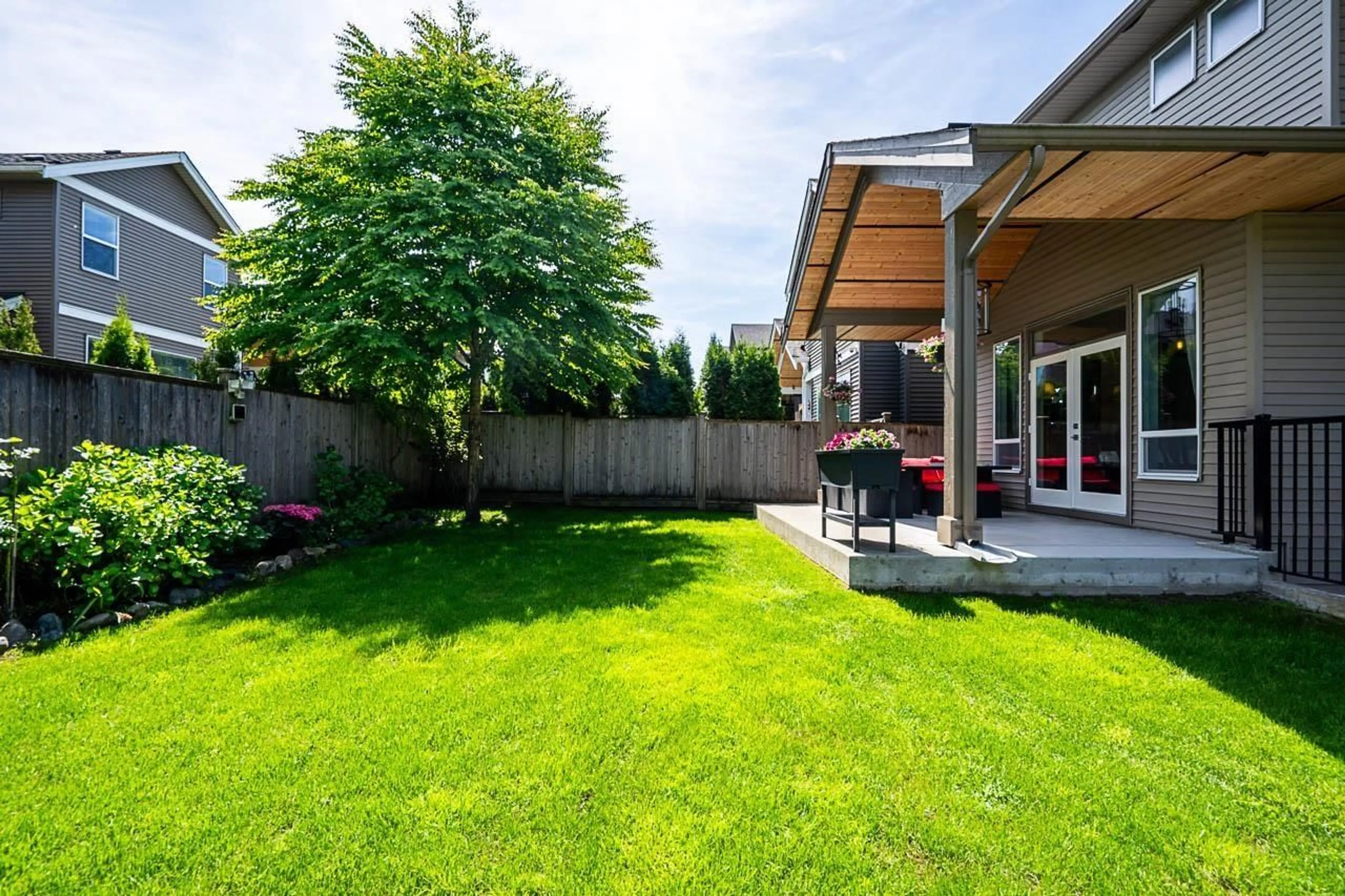 Patio, unknown for 8460 206A STREET, Langley British Columbia V2Y0S4