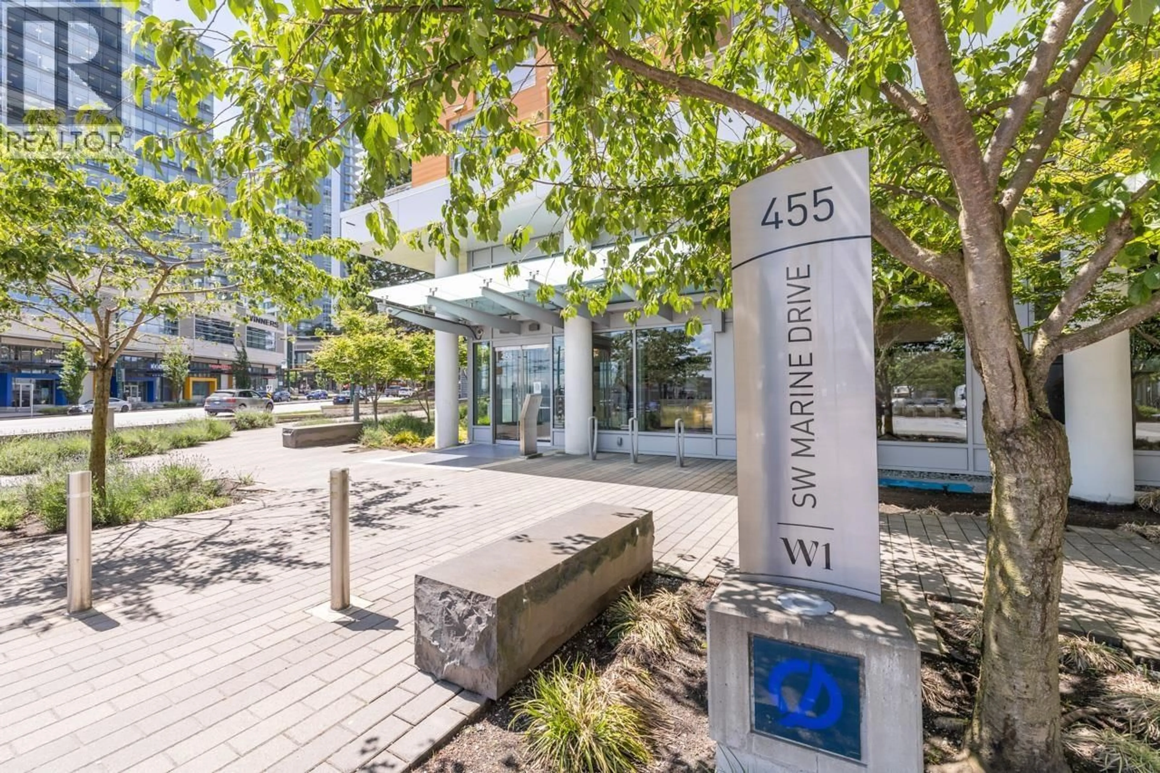 Indoor foyer for 807 - 455 MARINE DRIVE, Vancouver British Columbia V5X0H3