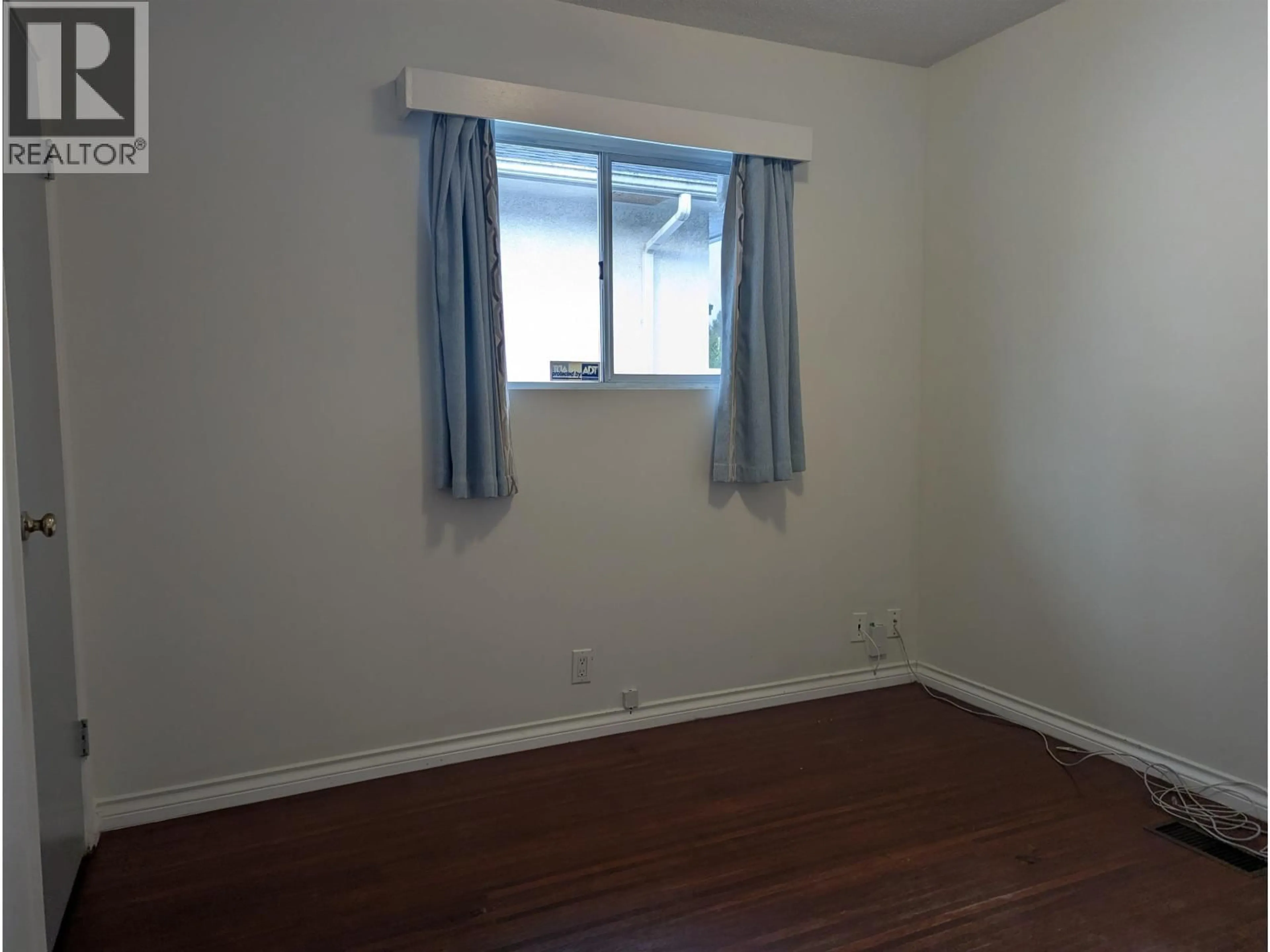 A pic of a room for 8052 11TH AVENUE, Burnaby British Columbia V3N2N7
