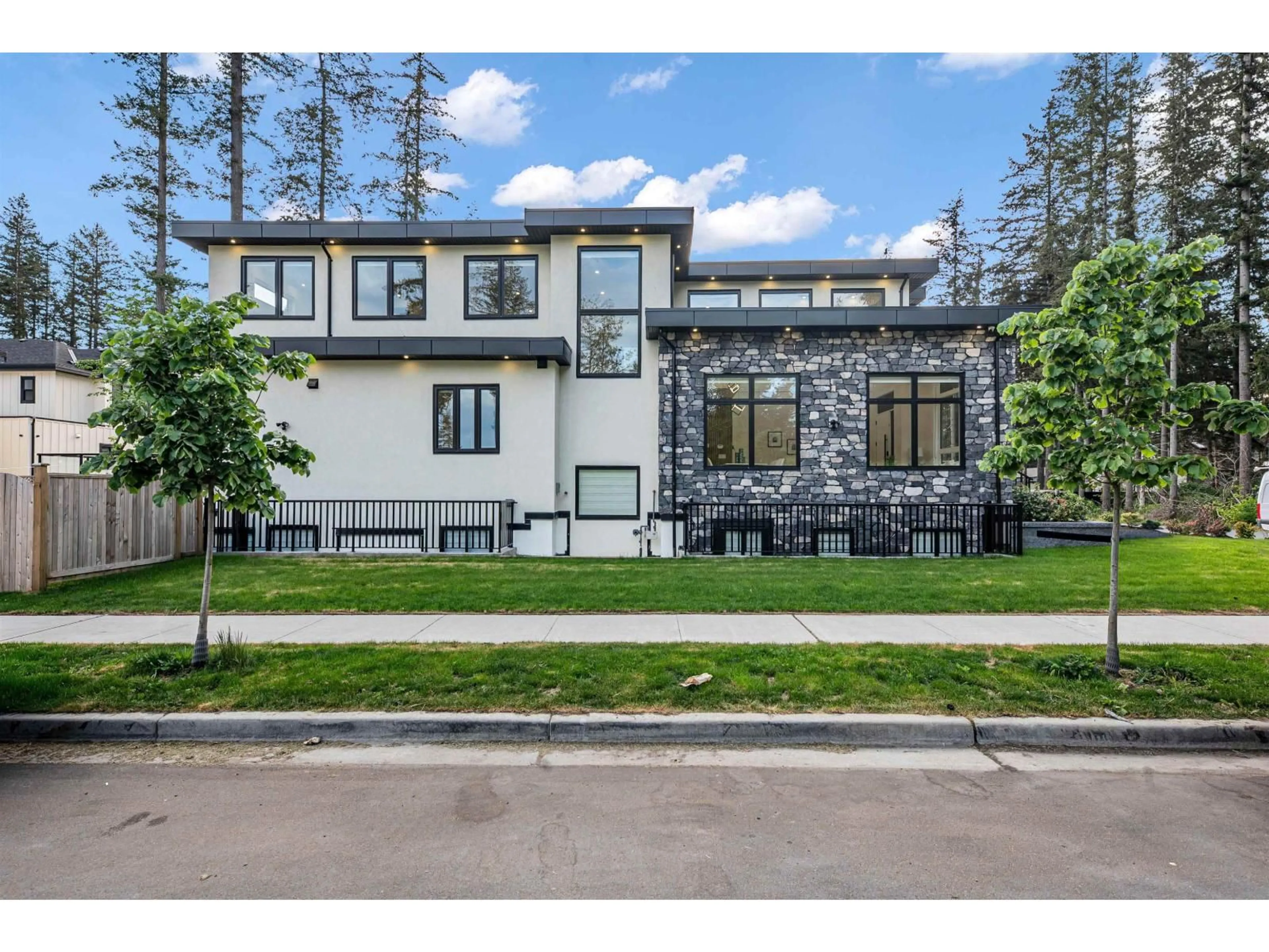 Unknown for 20280 27A AVENUE, Langley British Columbia V2Z0B6