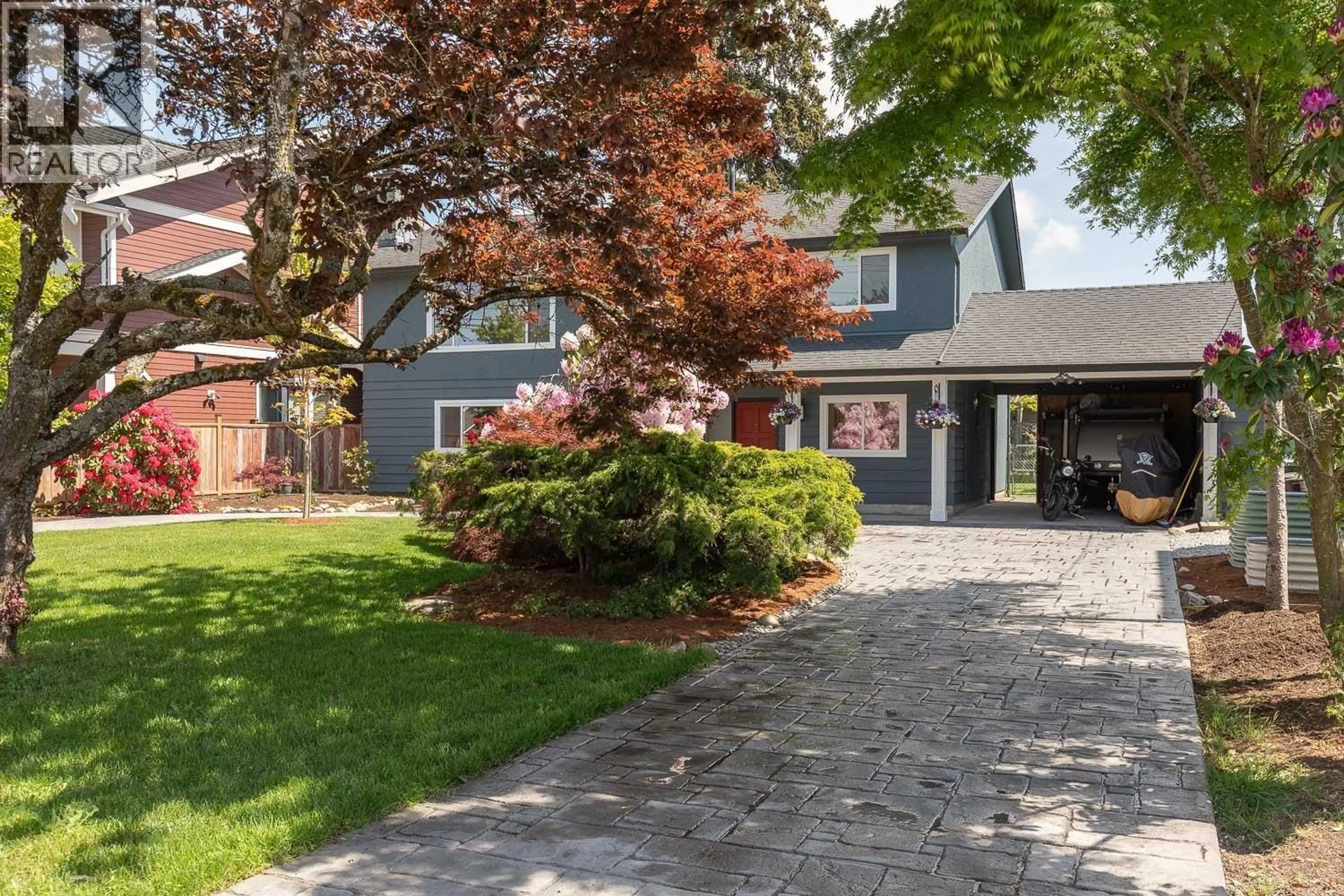 Patio, street for 4600 53 STREET, Delta British Columbia V4K2Z1