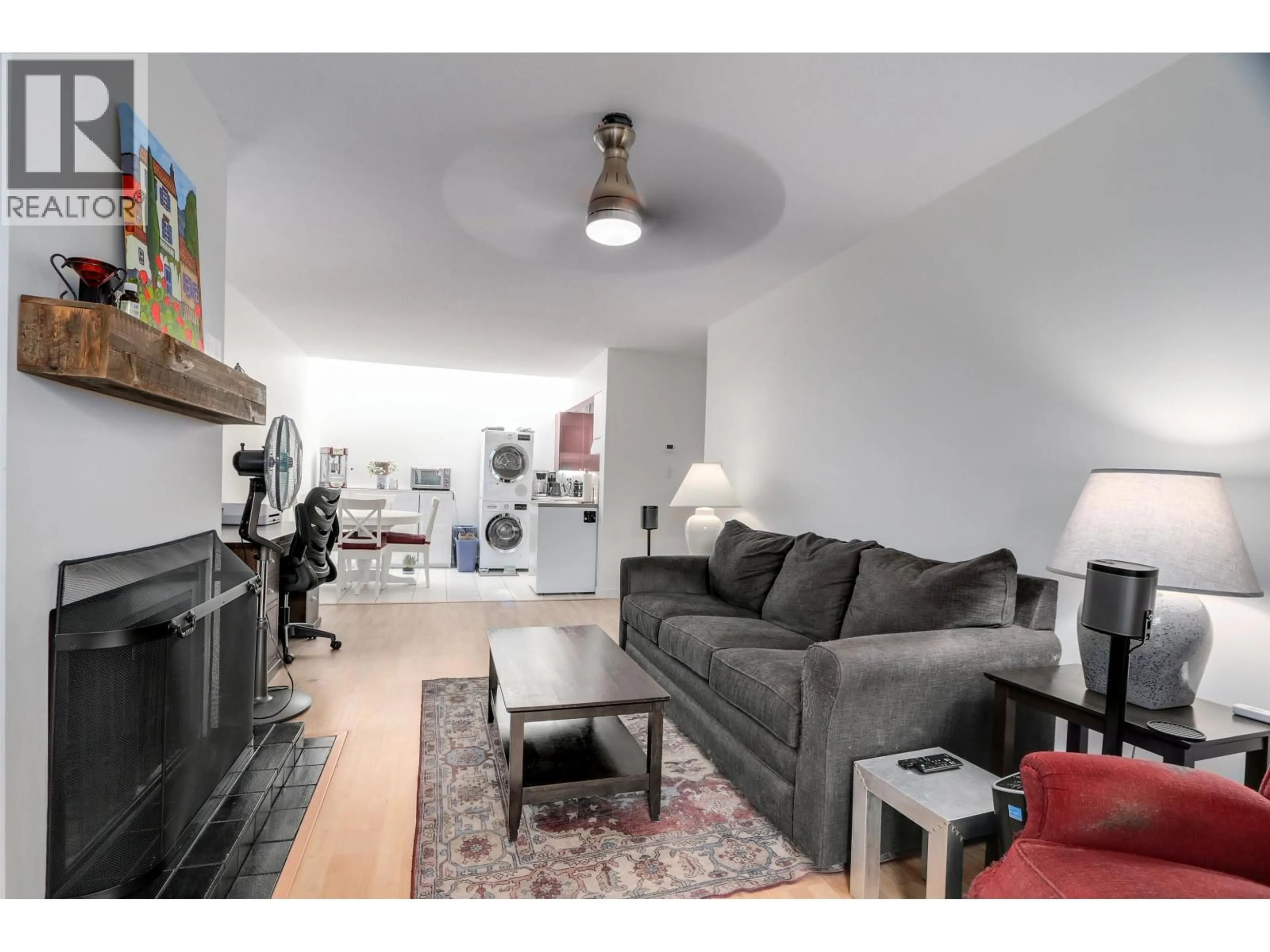 Living room with furniture, unknown for 311 - 1420 8TH AVENUE, Vancouver British Columbia V5N1T4