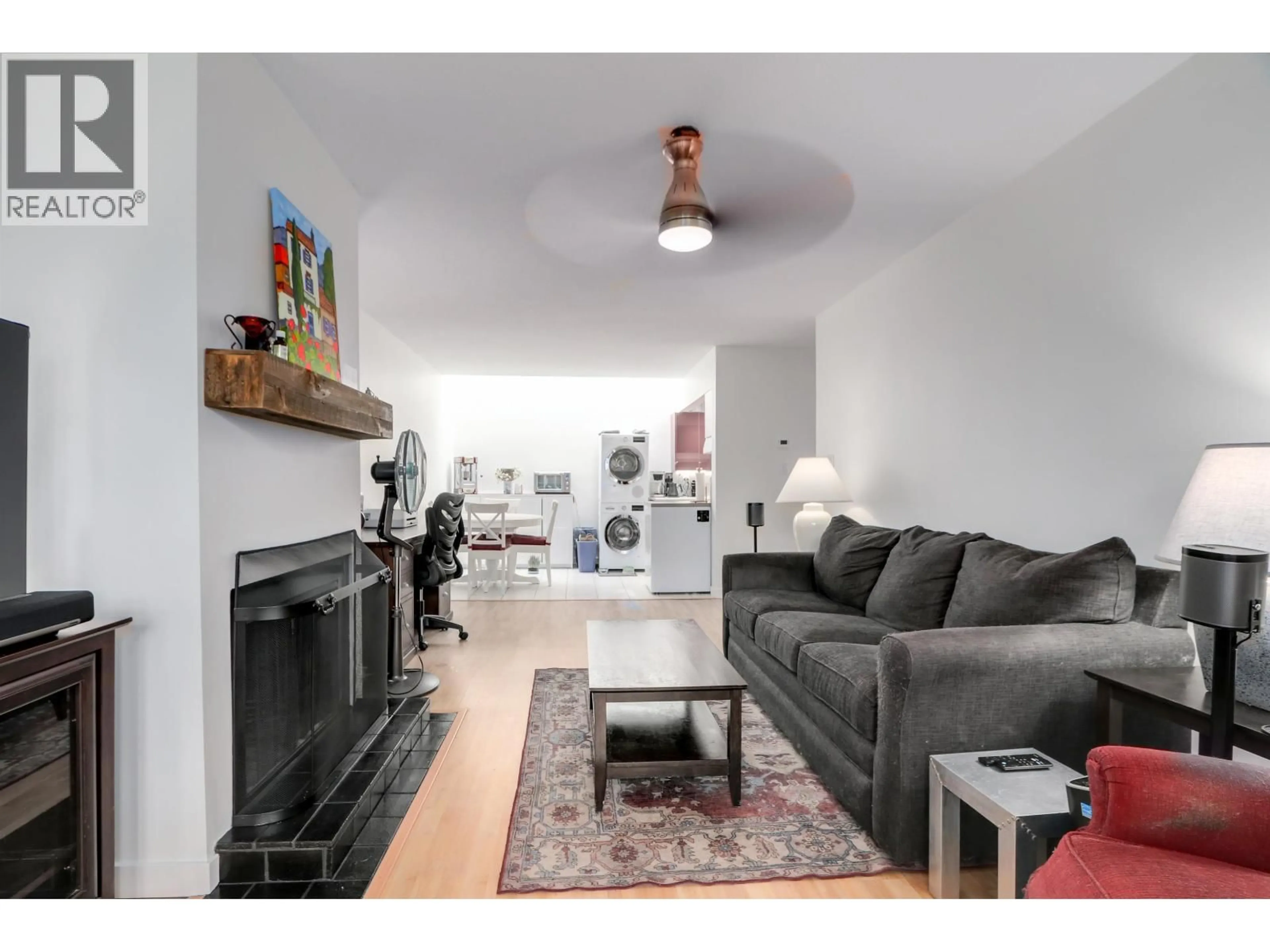 Living room with furniture, unknown for 311 - 1420 8TH AVENUE, Vancouver British Columbia V5N1T4