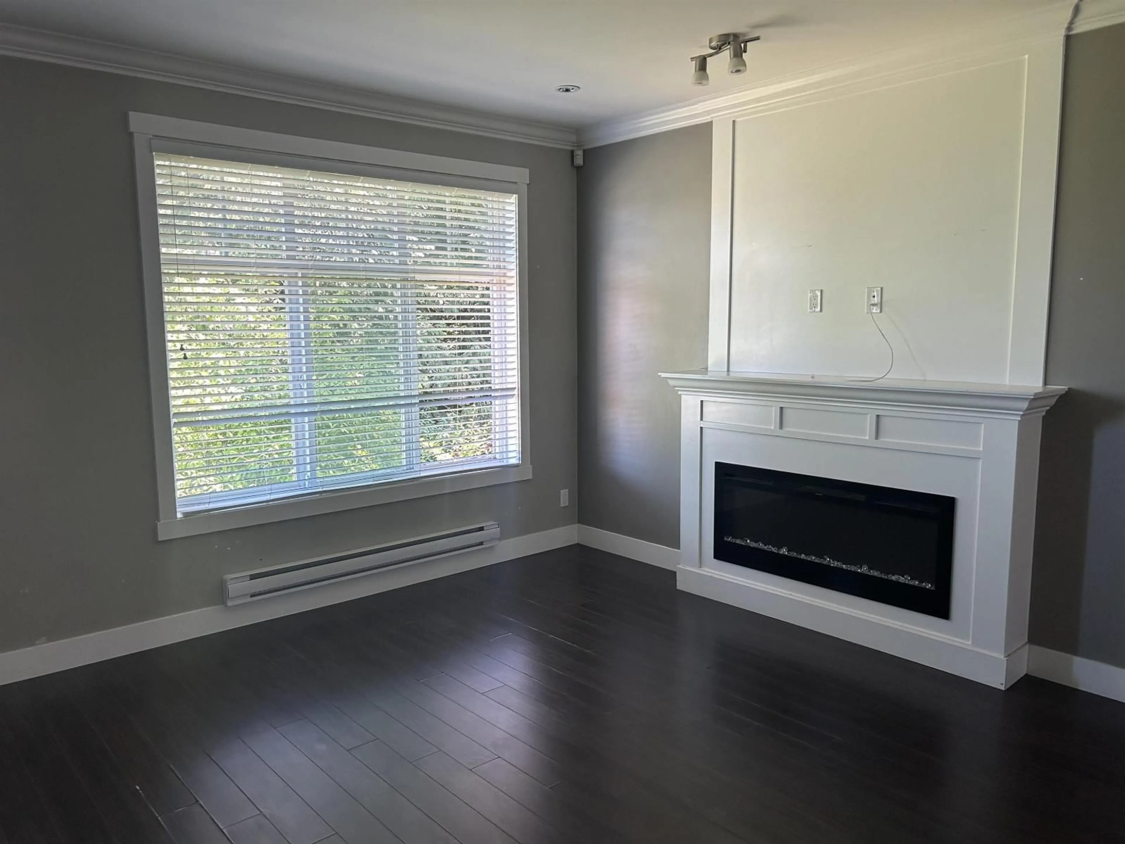 A pic of a room for 50 - 13670 62 AVENUE, Surrey British Columbia V3X0H8