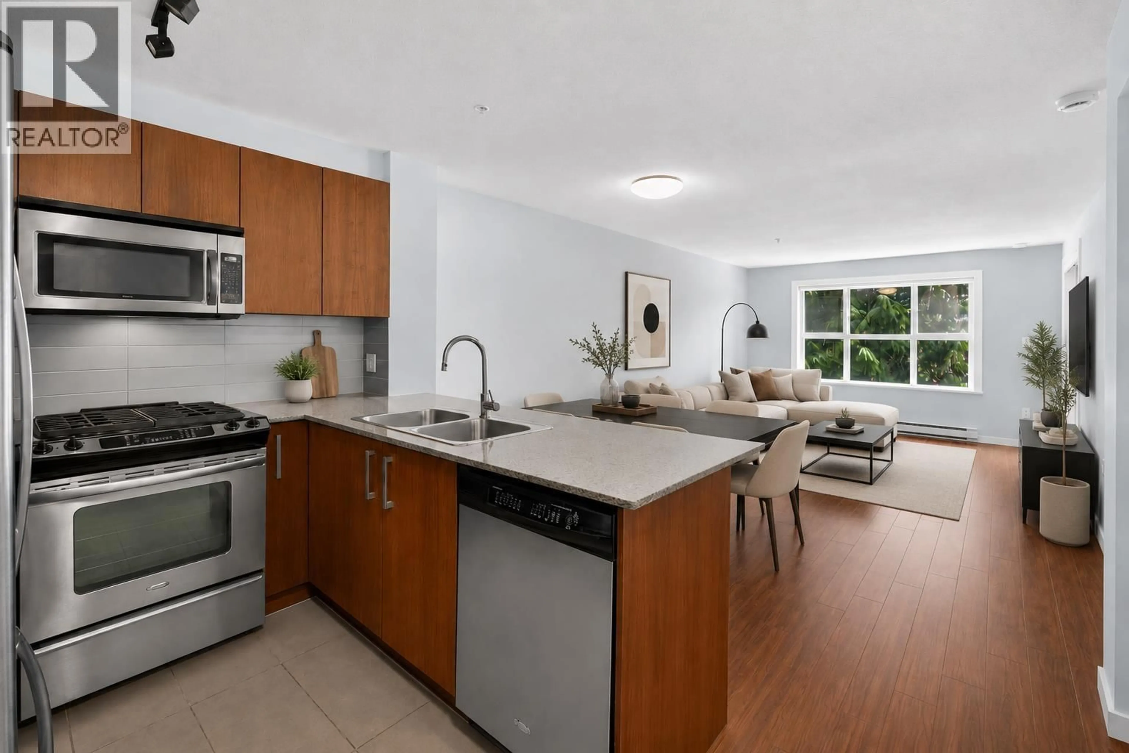 Open concept kitchen, unknown for 312 - 5889 IRMIN STREET, Burnaby British Columbia V5J0C1