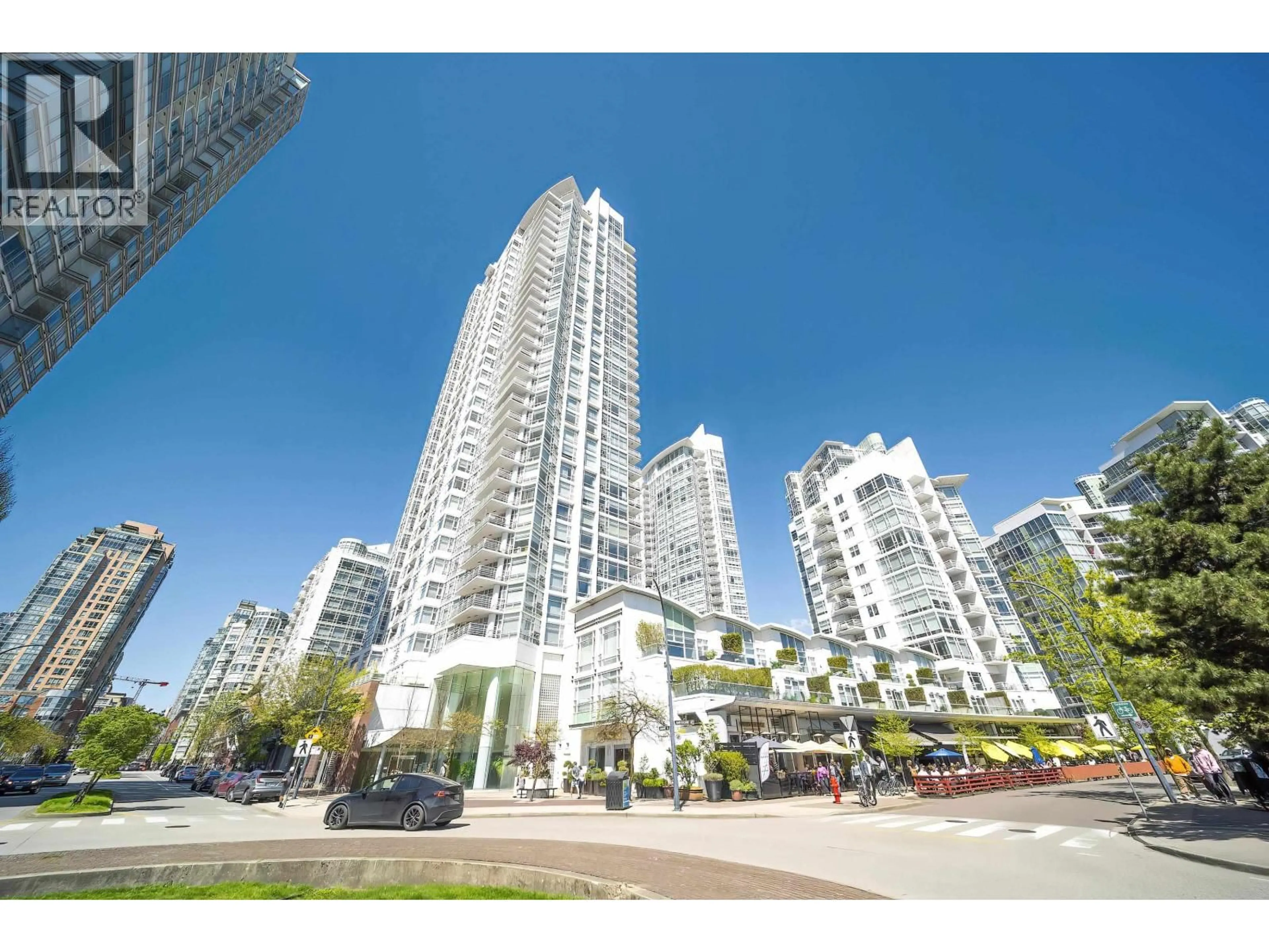 Unknown for 902 - 1199 MARINASIDE CRESCENT, Vancouver British Columbia V6Z2Y2