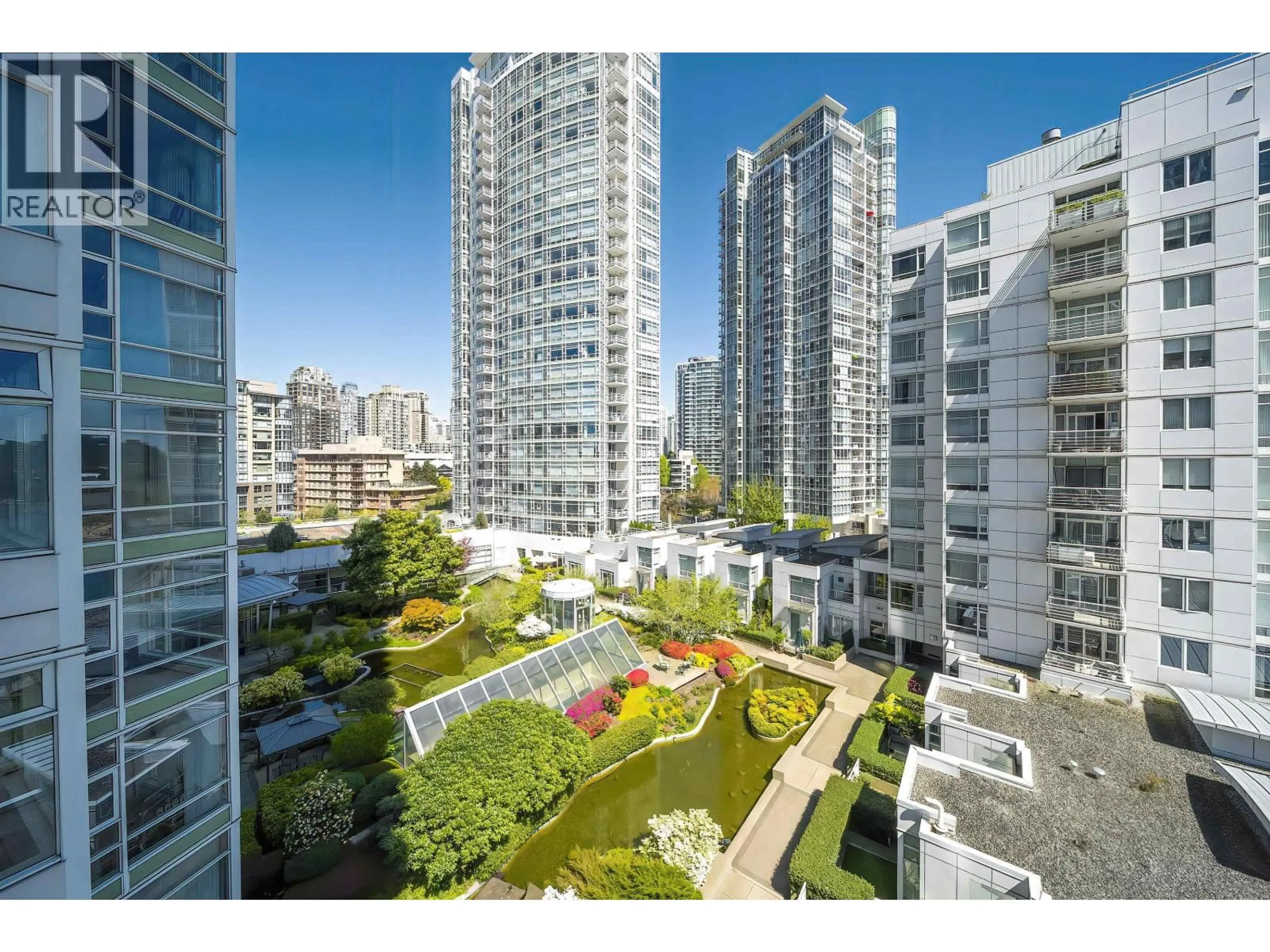 A pic from outside/outdoor area/front of a property/back of a property/a pic from drone, city buildings view from balcony for 902 - 1199 MARINASIDE CRESCENT, Vancouver British Columbia V6Z2Y2