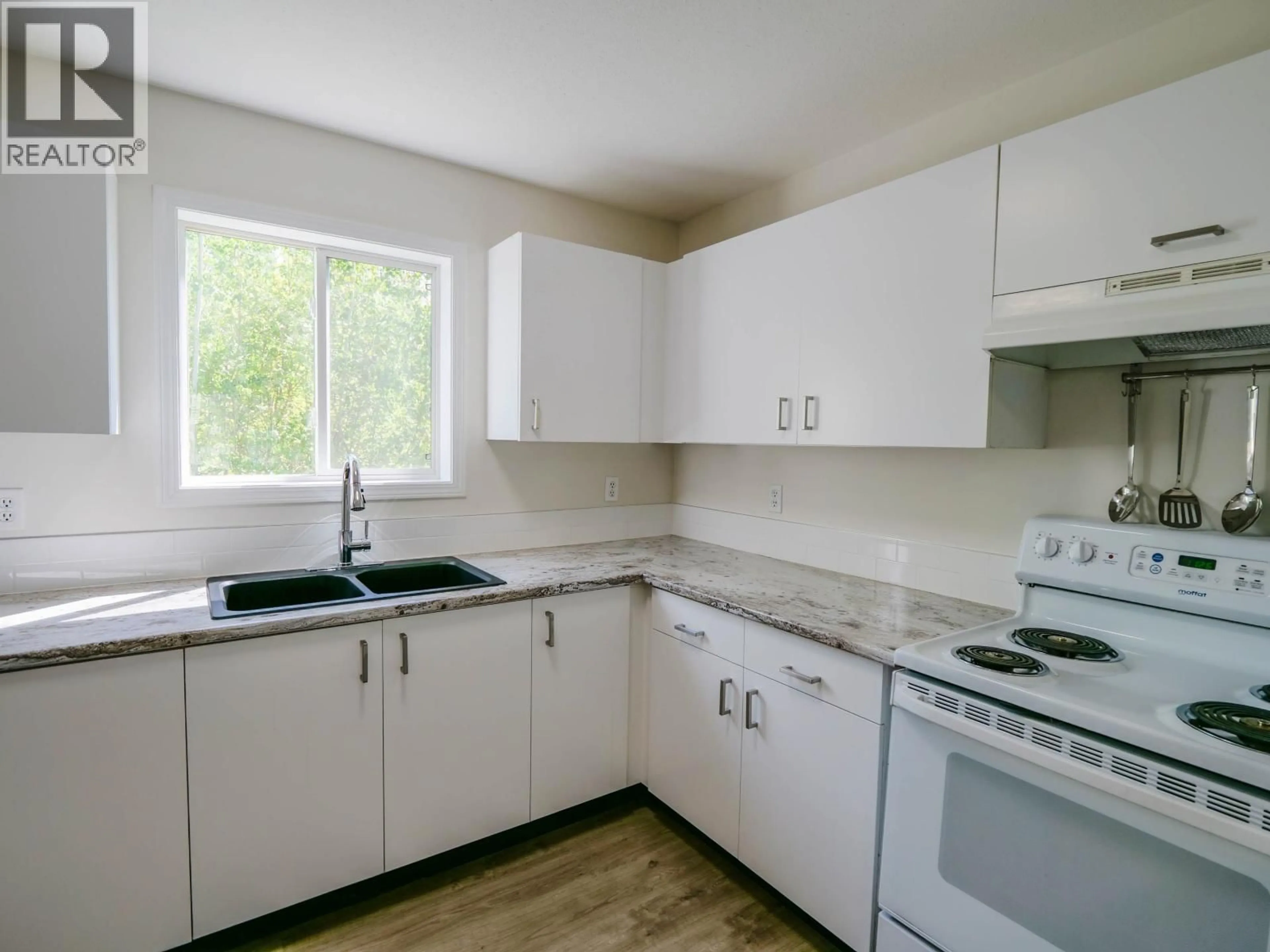 Standard kitchen, unknown for 2 - 410 PINCHBECK STREET, Quesnel British Columbia V2J6A3