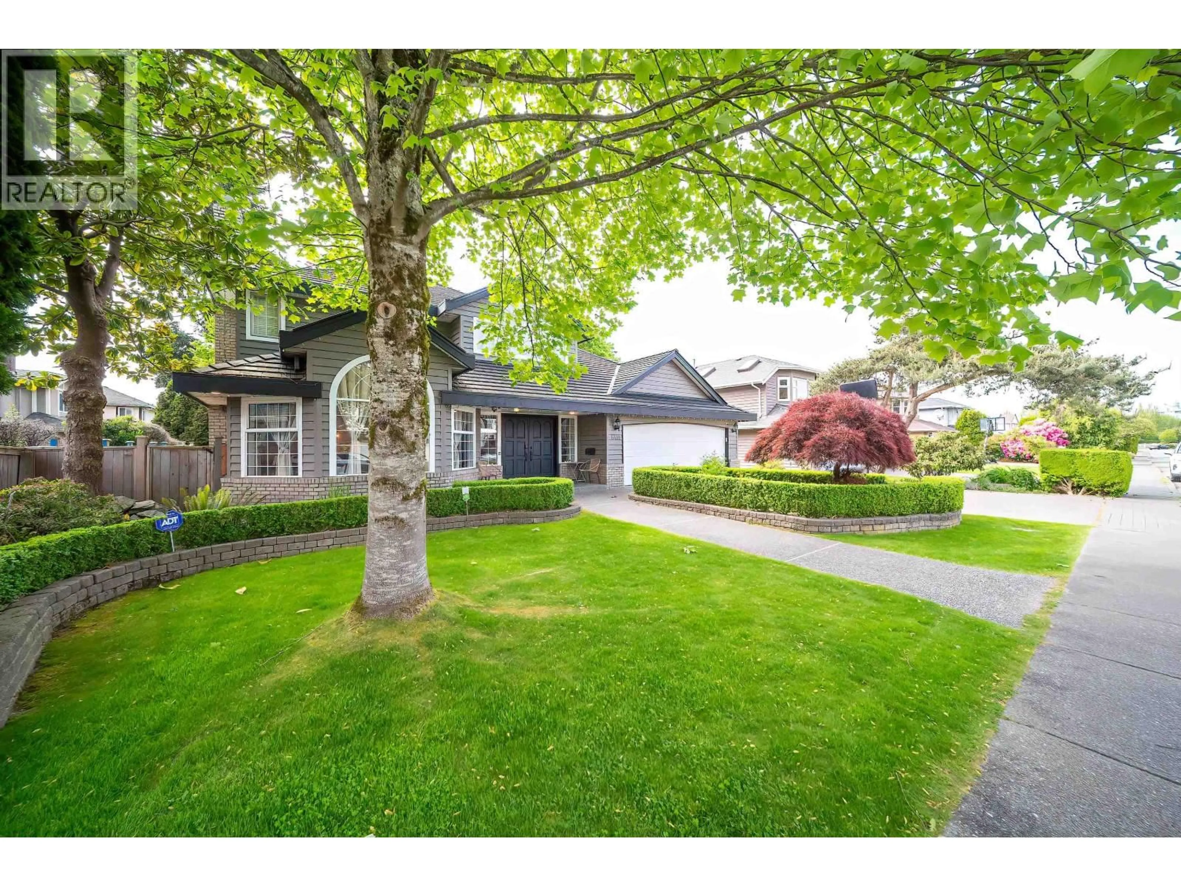 A pic from outside/outdoor area/front of a property/back of a property/a pic from drone, street for 6411 BOUCHARD COURT, Richmond British Columbia V7C5W3