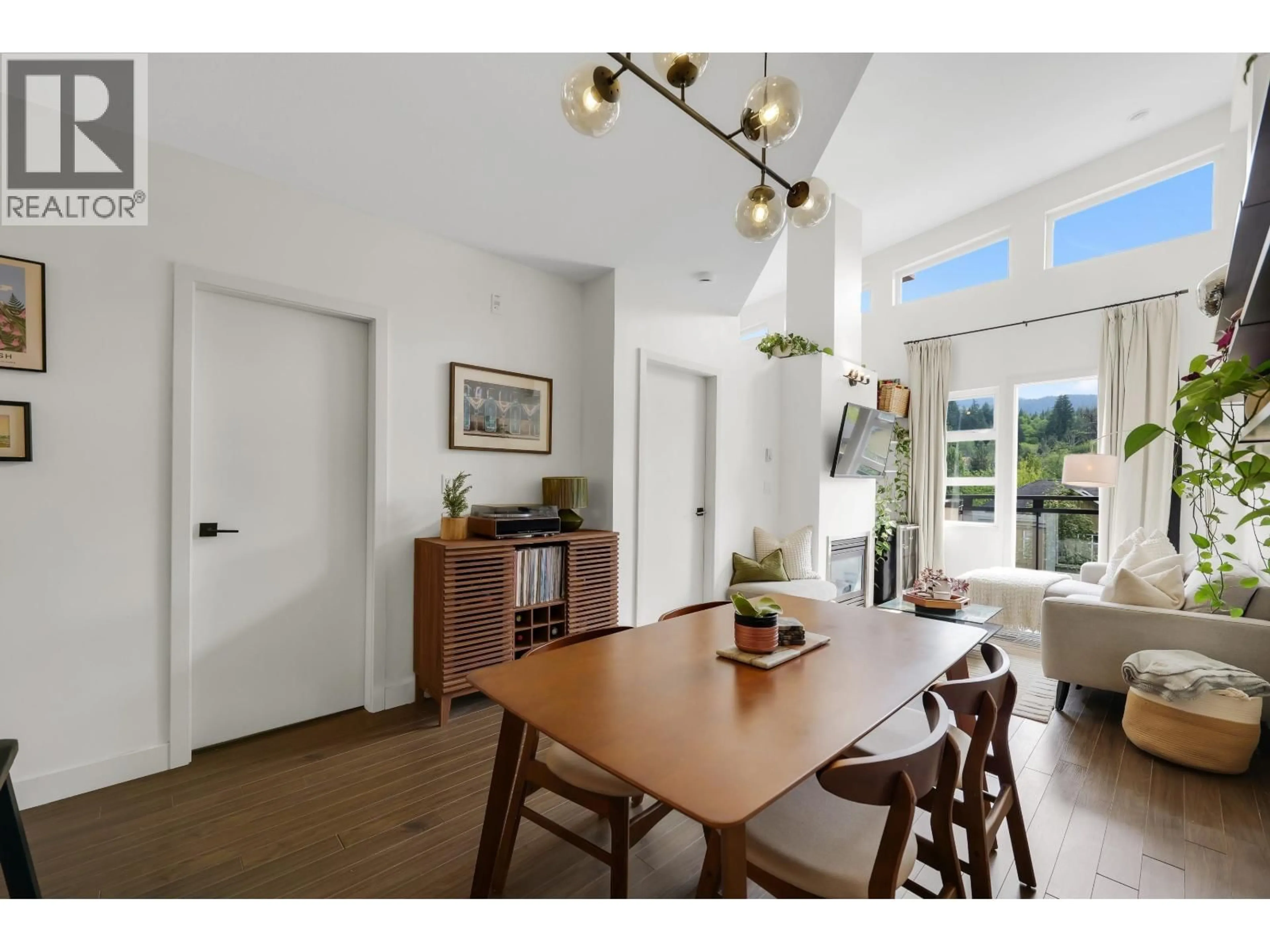 Dining room, unknown for 310 - 41105 TANTALUS ROAD, Squamish British Columbia V8B0N3