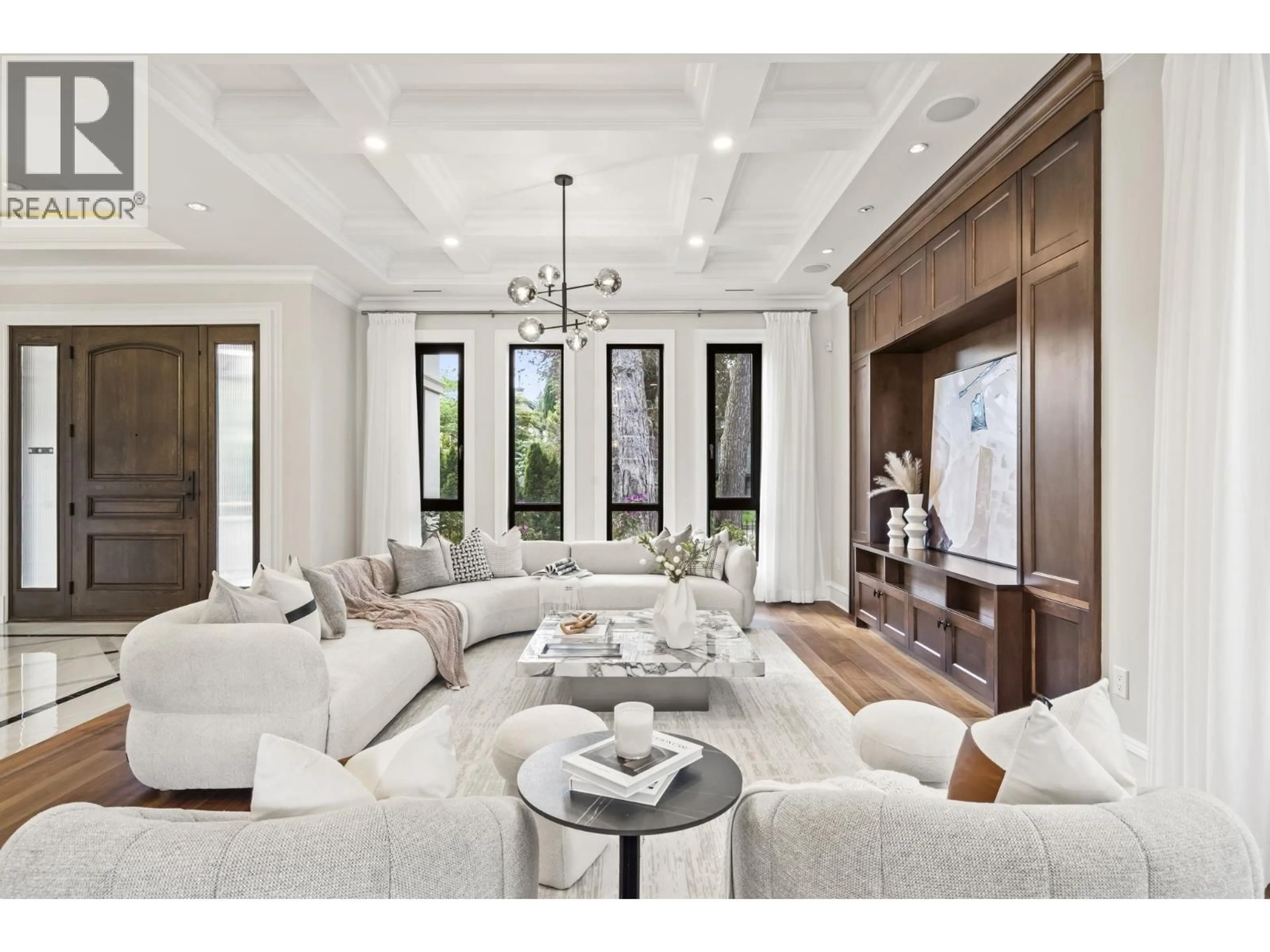 Living room with furniture, unknown for 4347 9TH AVENUE, Vancouver British Columbia V6R2C8