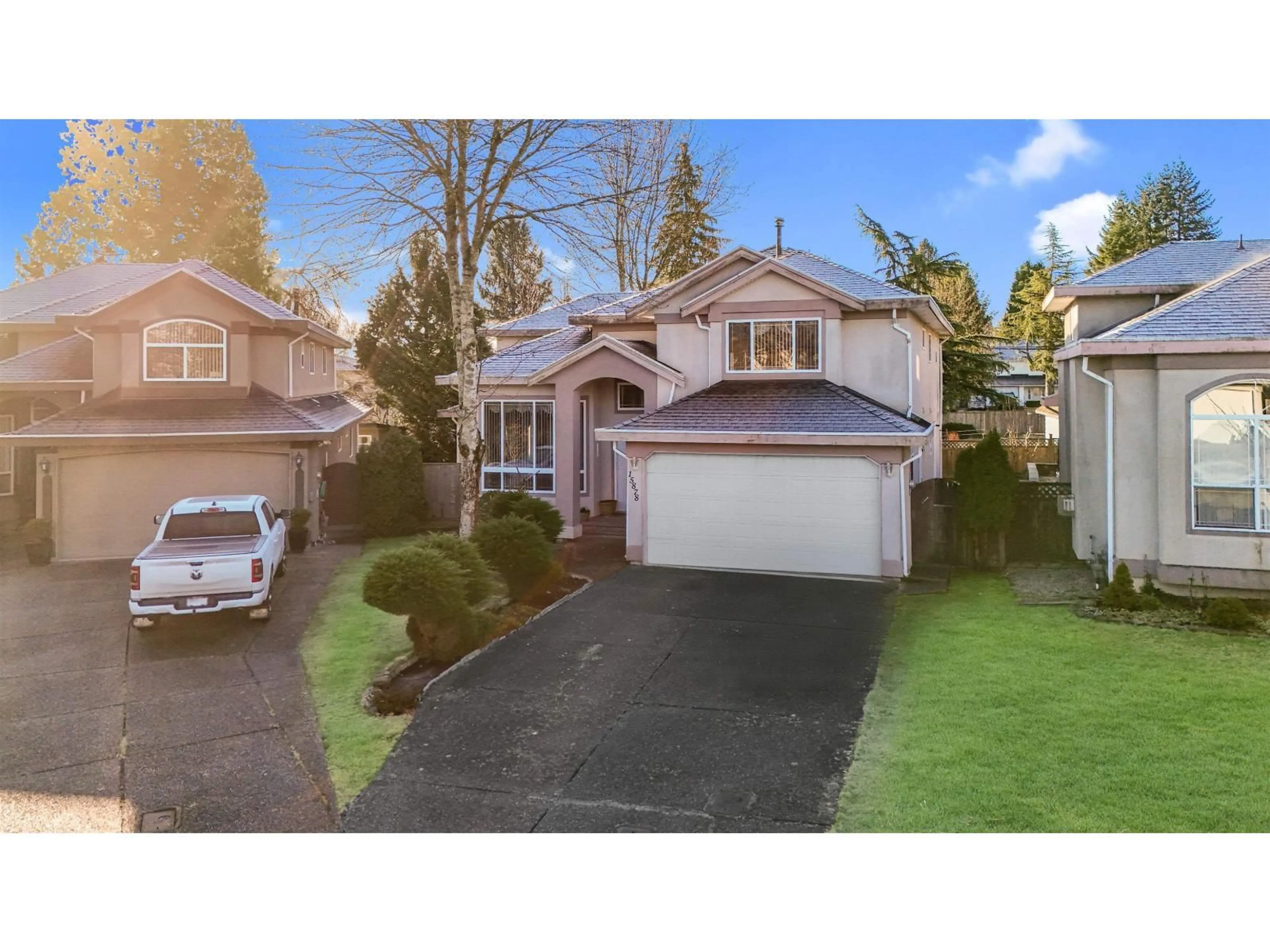 A pic from outside/outdoor area/front of a property/back of a property/a pic from drone, street for 15878 99A AVENUE, Surrey British Columbia V4N2A7
