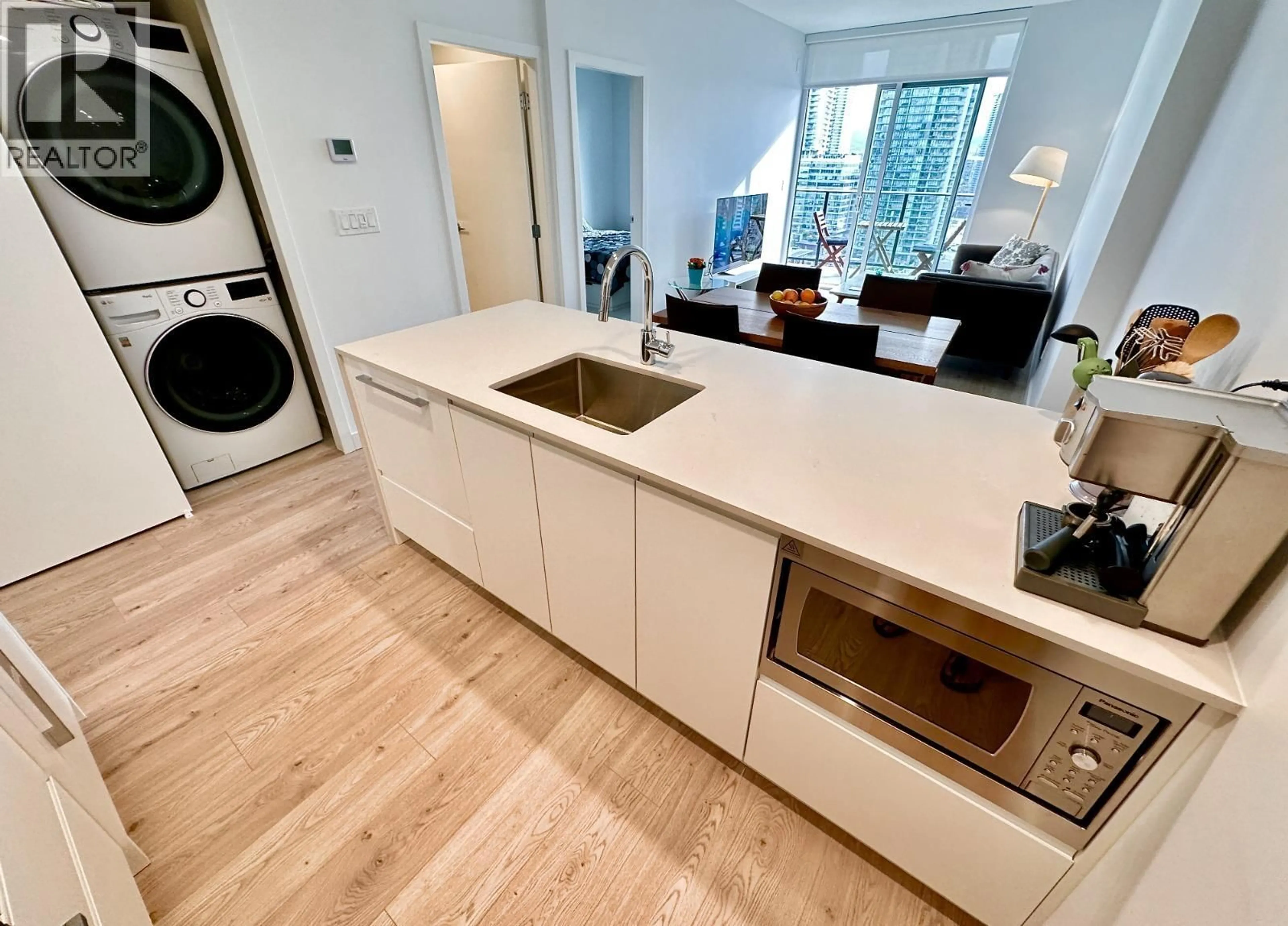 Unknown for 2407 - 2181 MADISON AVENUE, Burnaby British Columbia V5C0N4