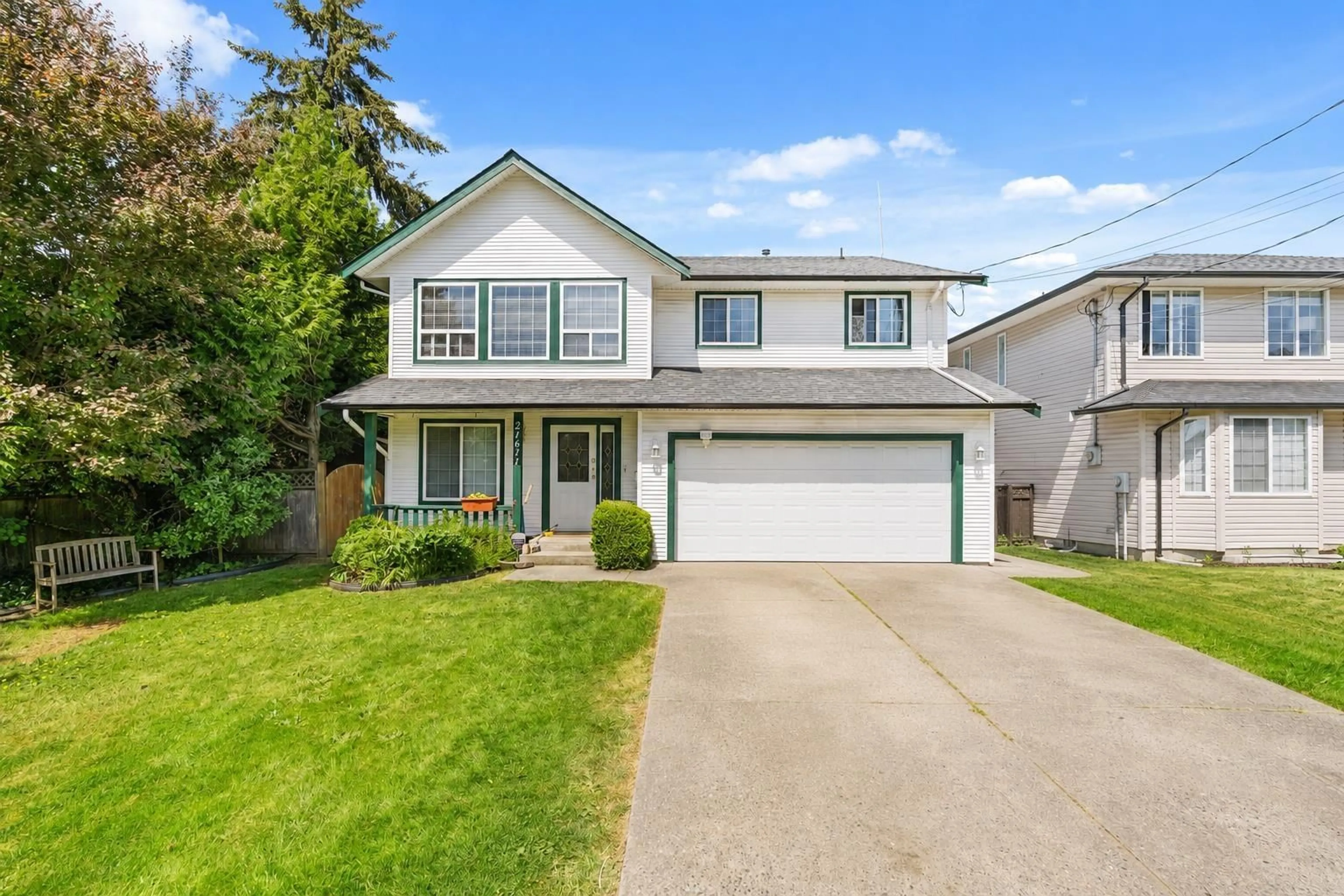 Home with vinyl exterior material, street for 21611 50 AVENUE, Langley British Columbia V3A3T2