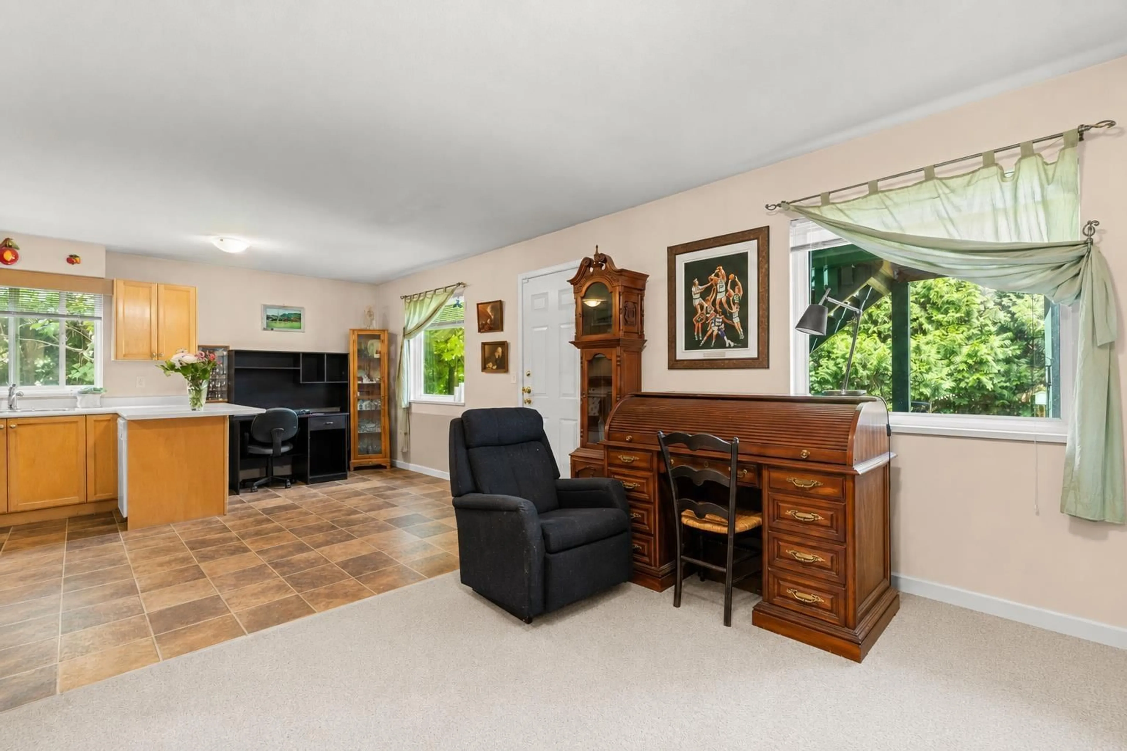 Unknown for 21611 50 AVENUE, Langley British Columbia V3A3T2