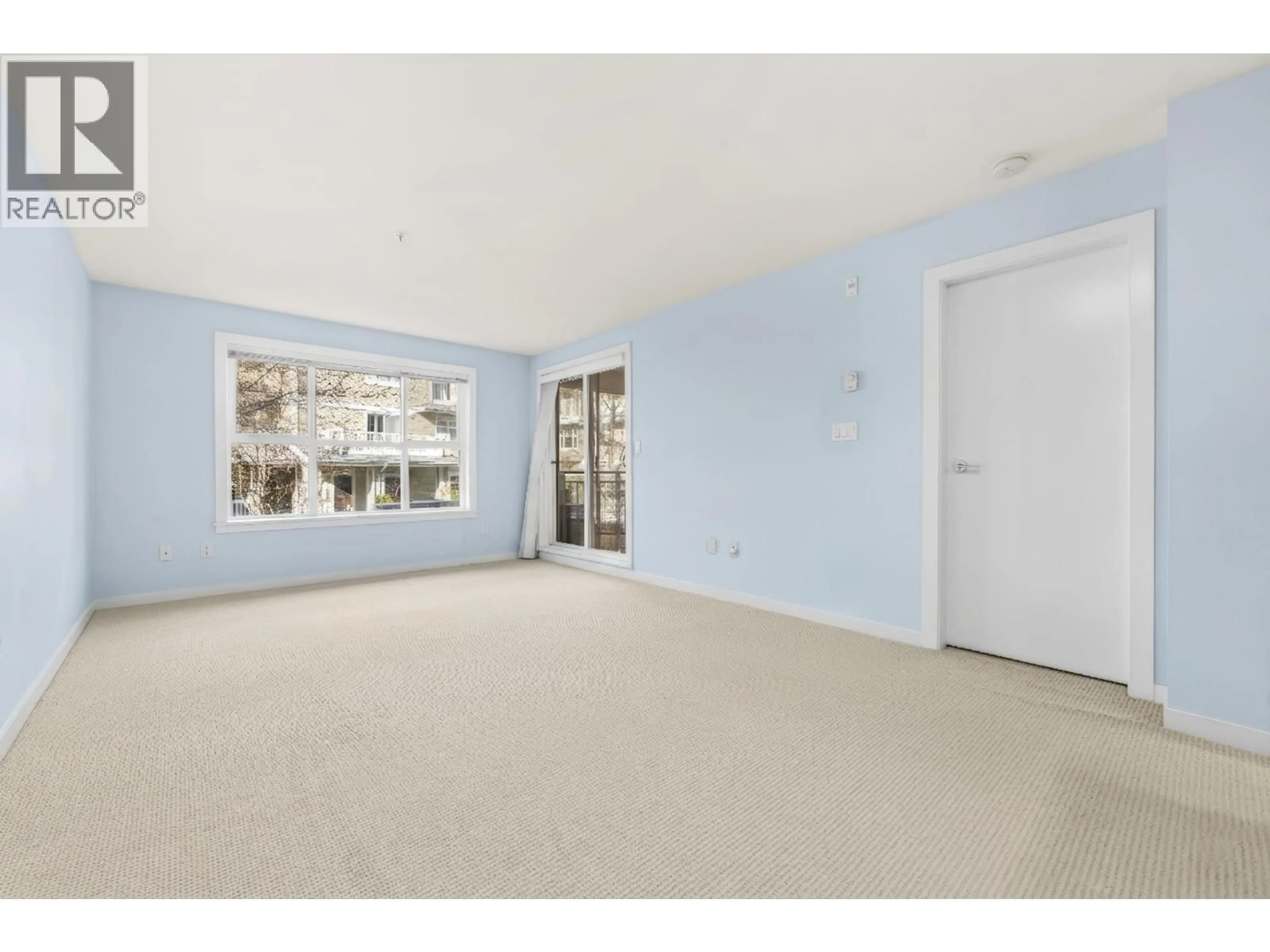 A pic of a room for 205 - 5665 IRMIN STREET, Burnaby British Columbia V5J0C4