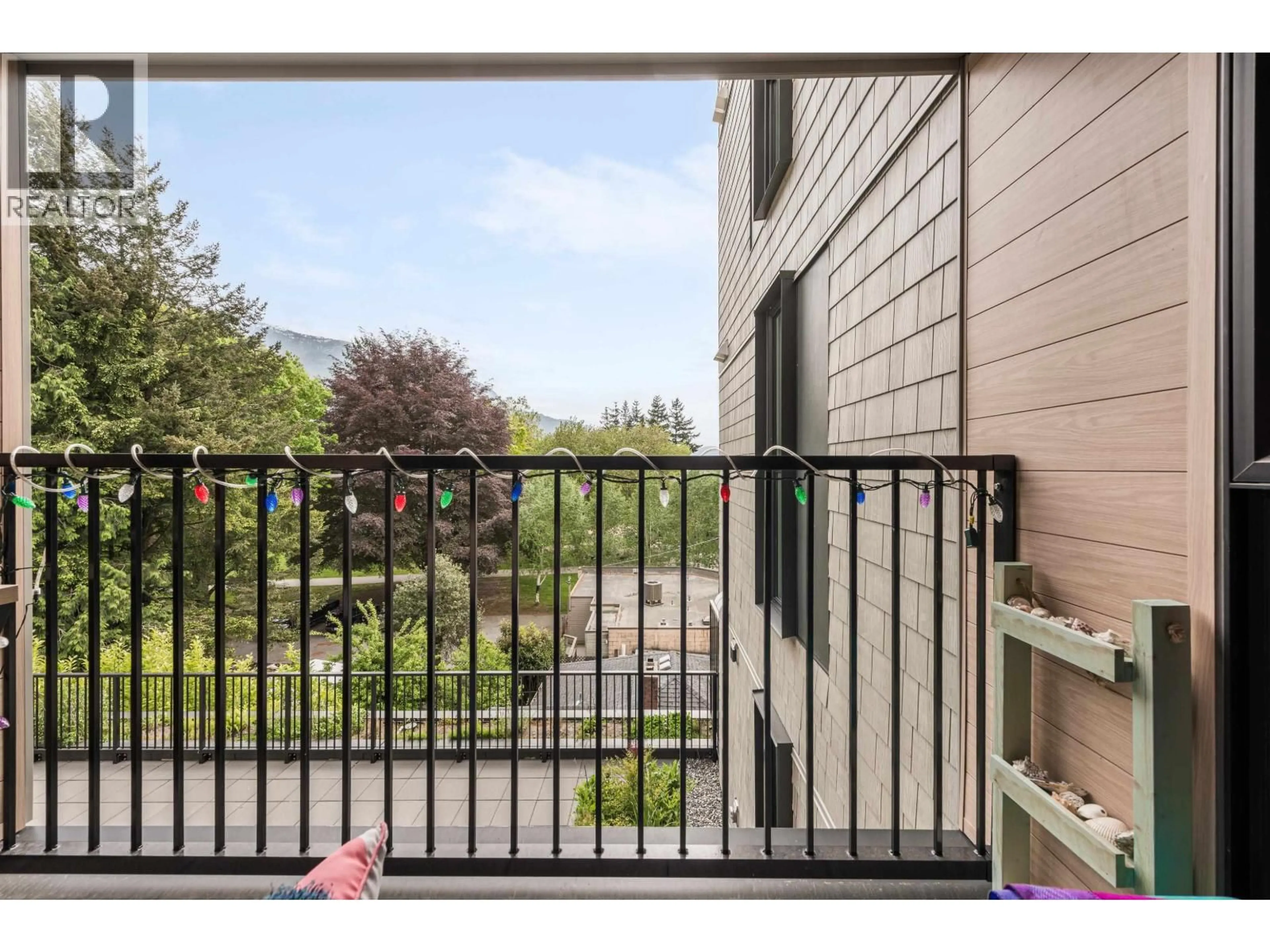 Balcony in the apartment, unknown for 402 - 37994 SECOND AVENUE, Squamish British Columbia V8B0C3