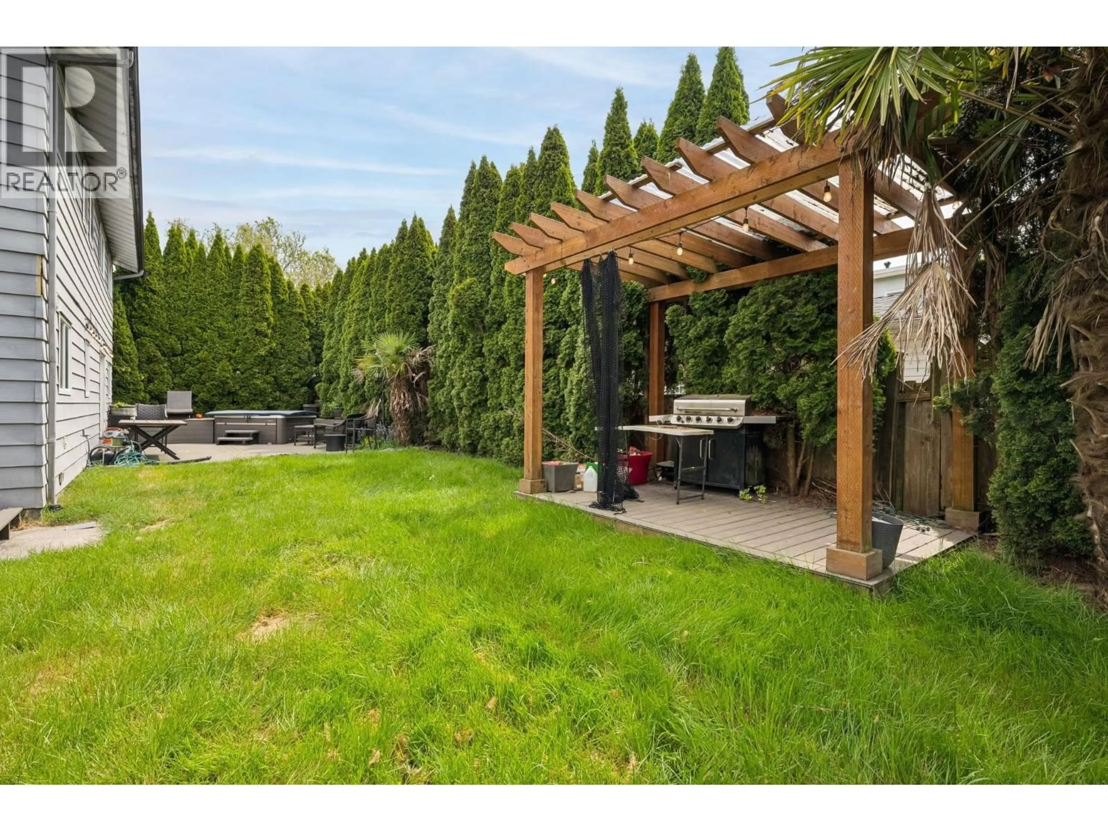 Patio, forest/trees view for 5388 46 AVENUE, Delta British Columbia V4K3S8