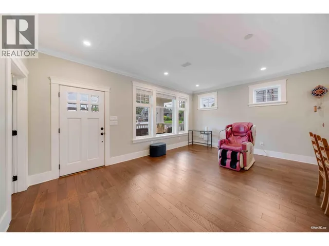 221 NINTH AVENUE, New Westminster 5