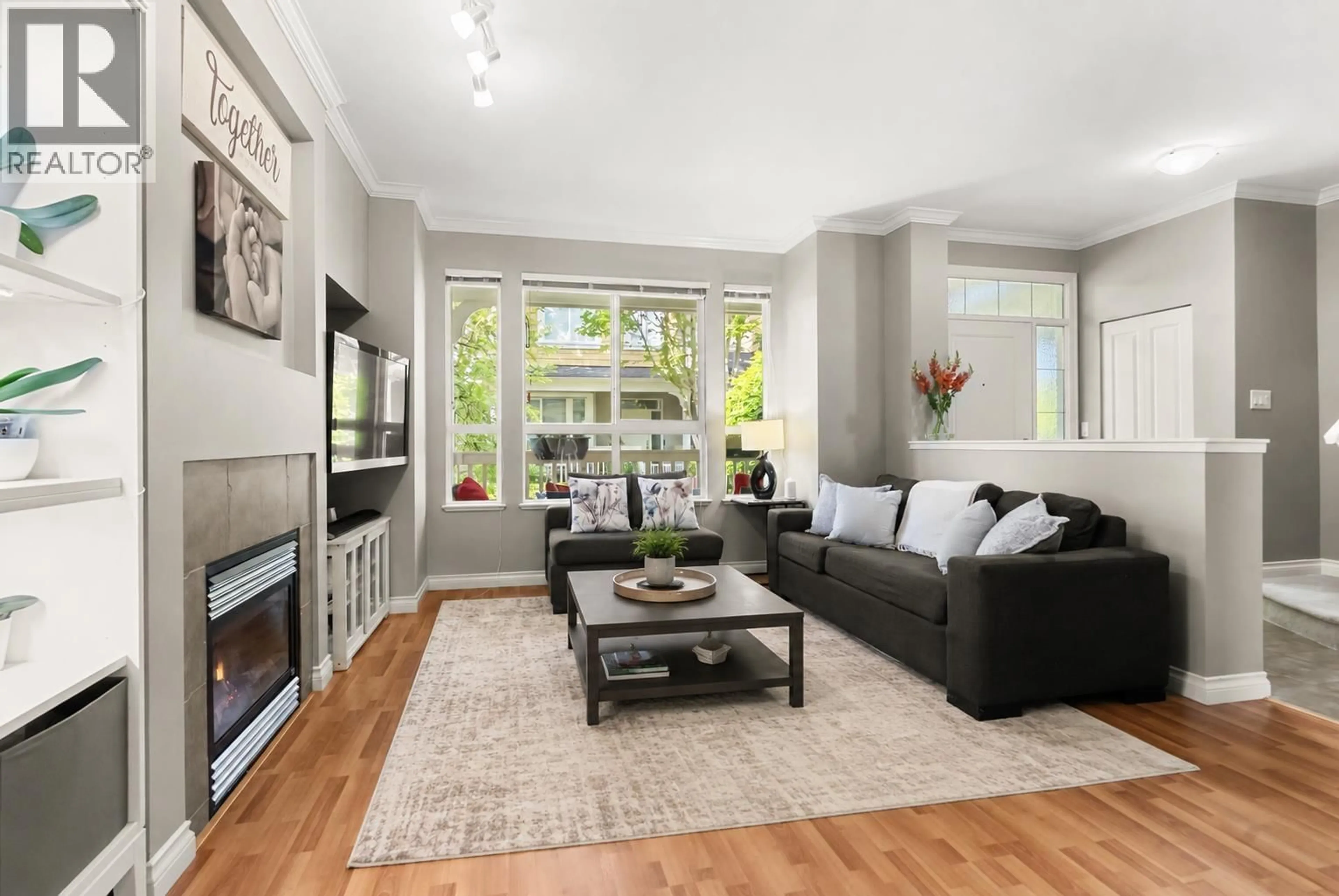 Living room with furniture, unknown for 39 - 5999 ANDREWS ROAD, Richmond British Columbia V7E6V1