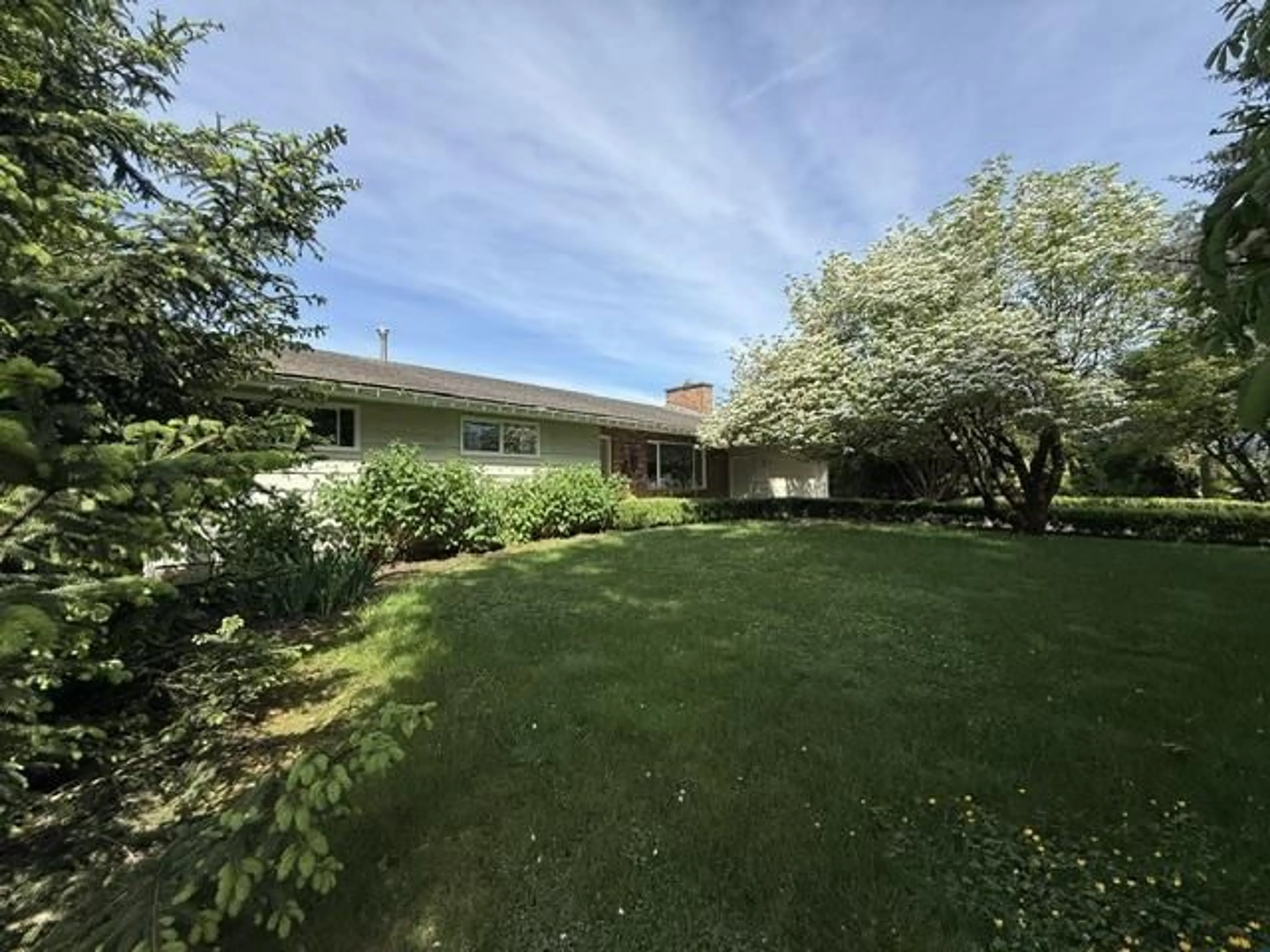 A pic from outside/outdoor area/front of a property/back of a property/a pic from drone, unknown for 10555 REEVES ROAD, Chilliwack British Columbia V2P6H4
