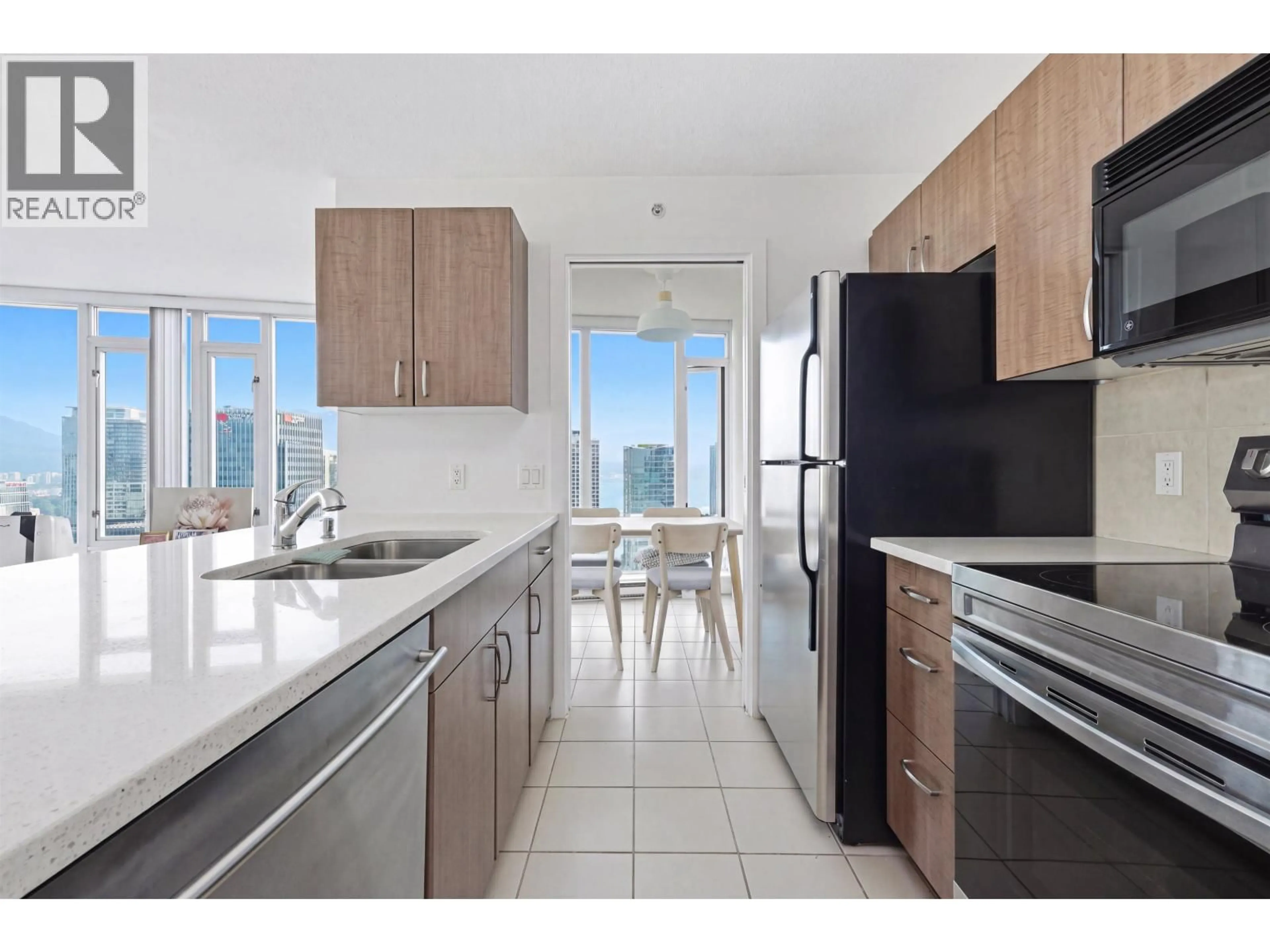 Standard kitchen, unknown for 3007 - 610 GRANVILLE STREET, Vancouver British Columbia V6C3T3