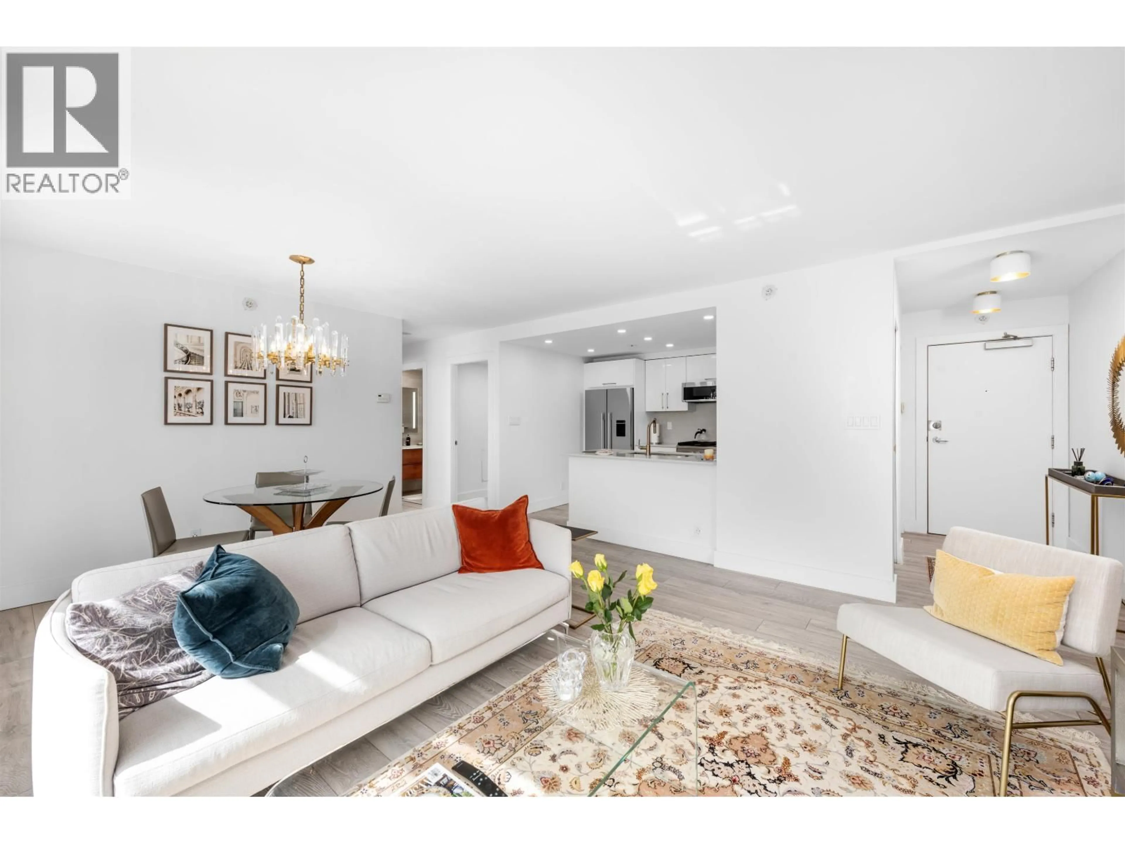 Living room with furniture, unknown for 1008 - 198 AQUARIUS MEWS, Vancouver British Columbia V6Z2Y4