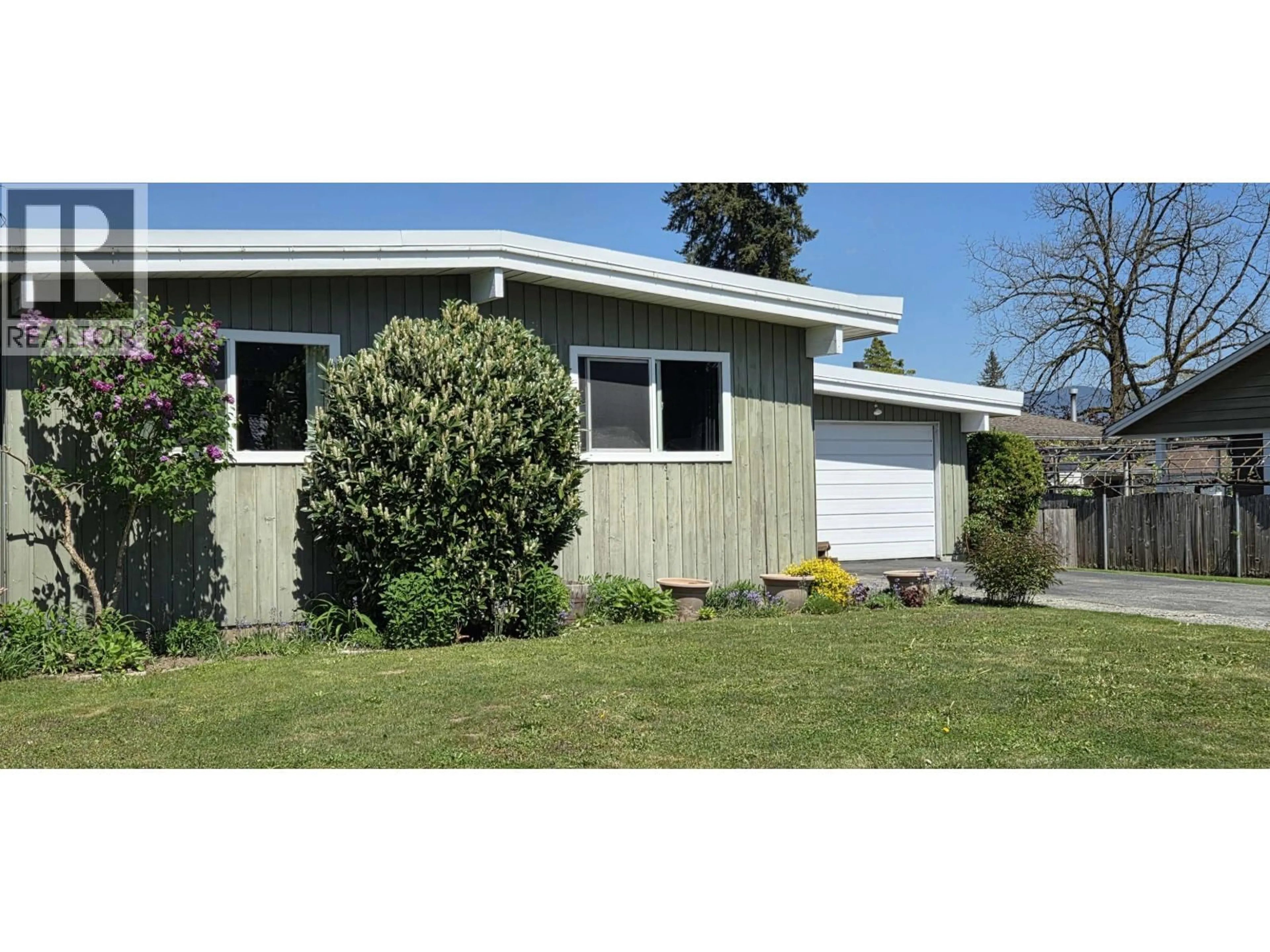 Home with vinyl exterior material, street for 755 ADIRON AVENUE, Coquitlam British Columbia V3J4K1