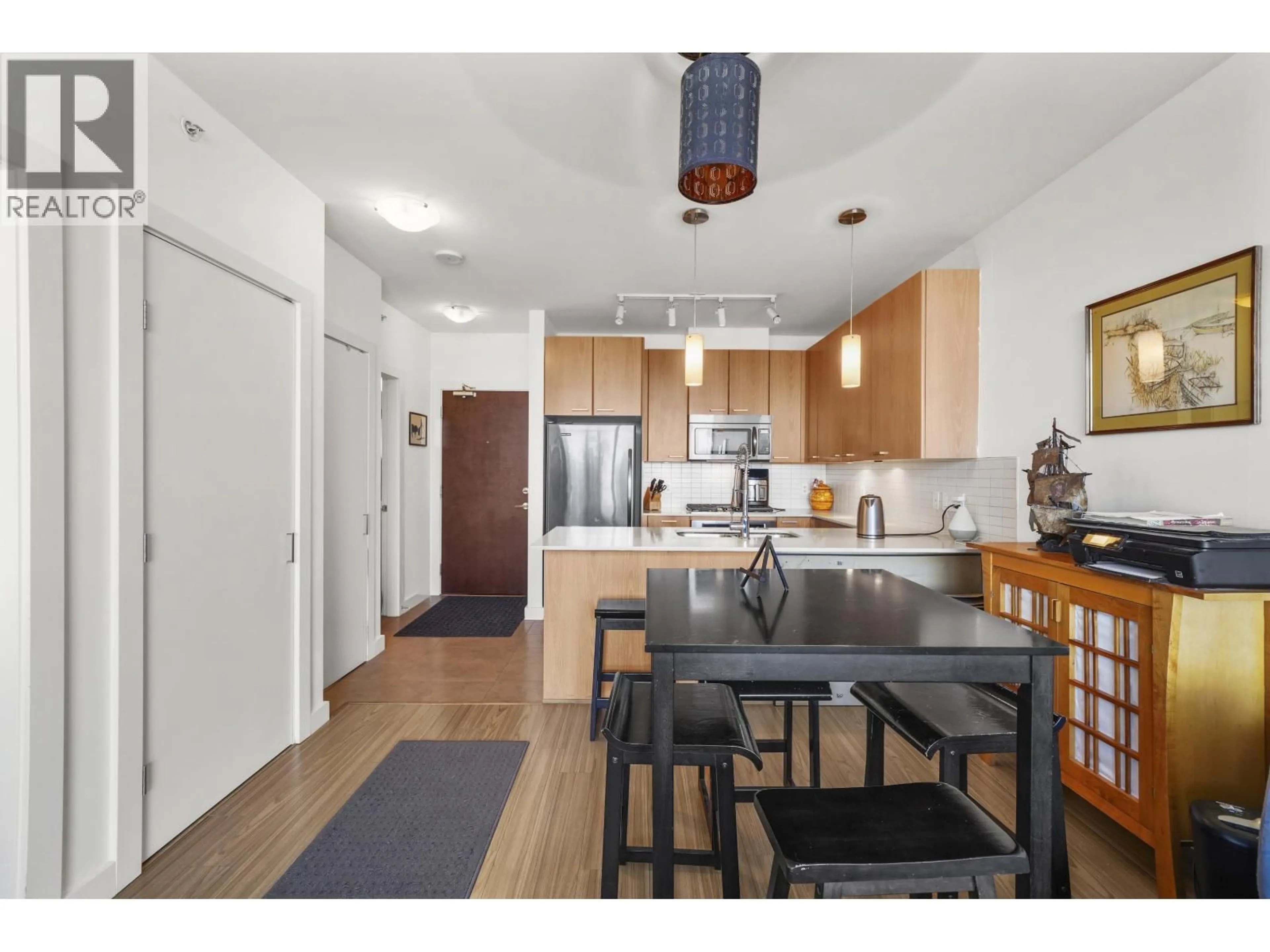 Open concept kitchen, unknown for 907 - 2789 SHAUGHNESSY STREET, Port Coquitlam British Columbia V3C0C3