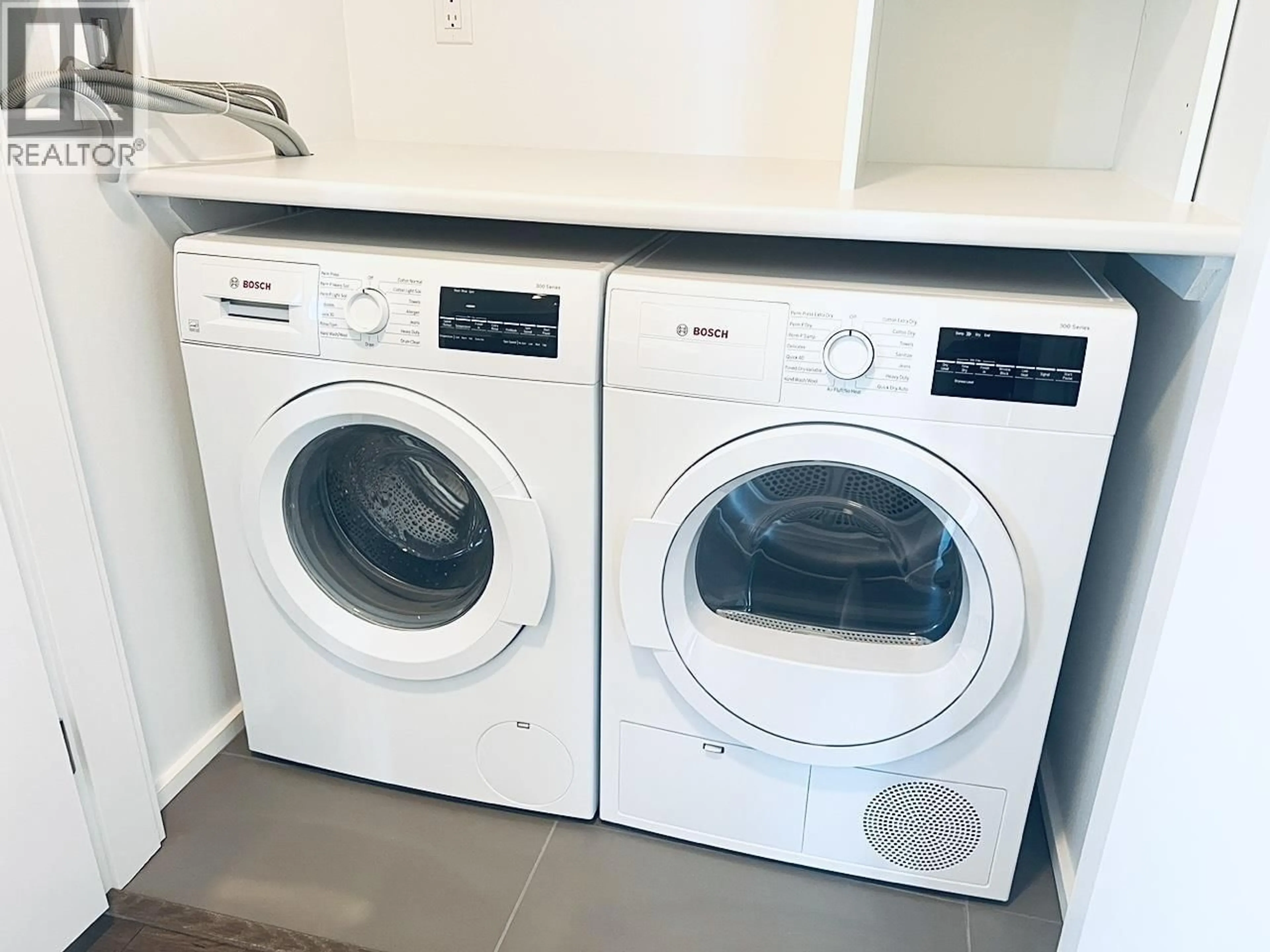 Laundry room for 2510 - 3833 EVERGREEN PLACE, Burnaby British Columbia V3J0M2