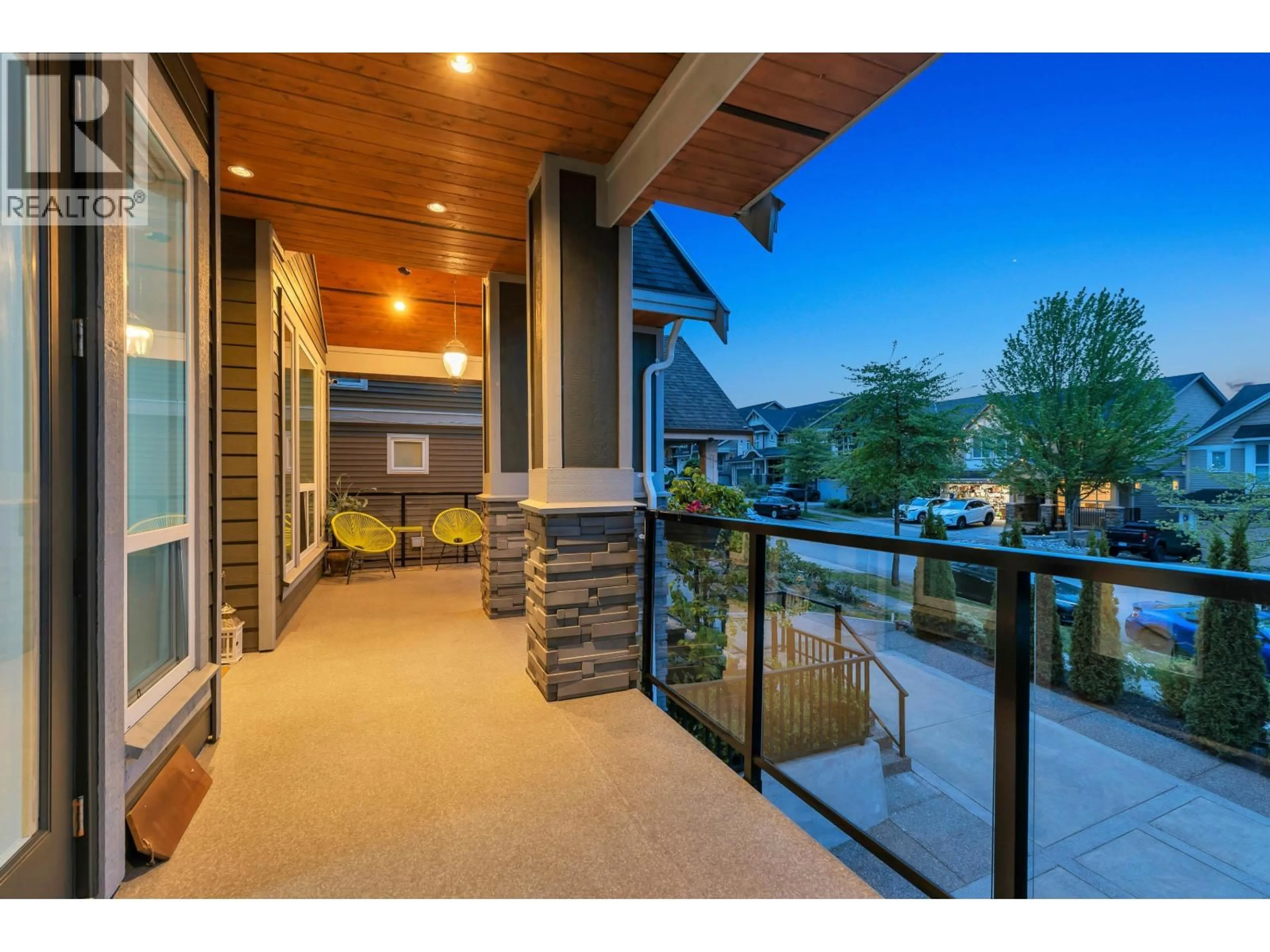 Patio, water/lake/river/ocean view for 3399 DERBYSHIRE AVENUE, Coquitlam British Columbia V3E0G3
