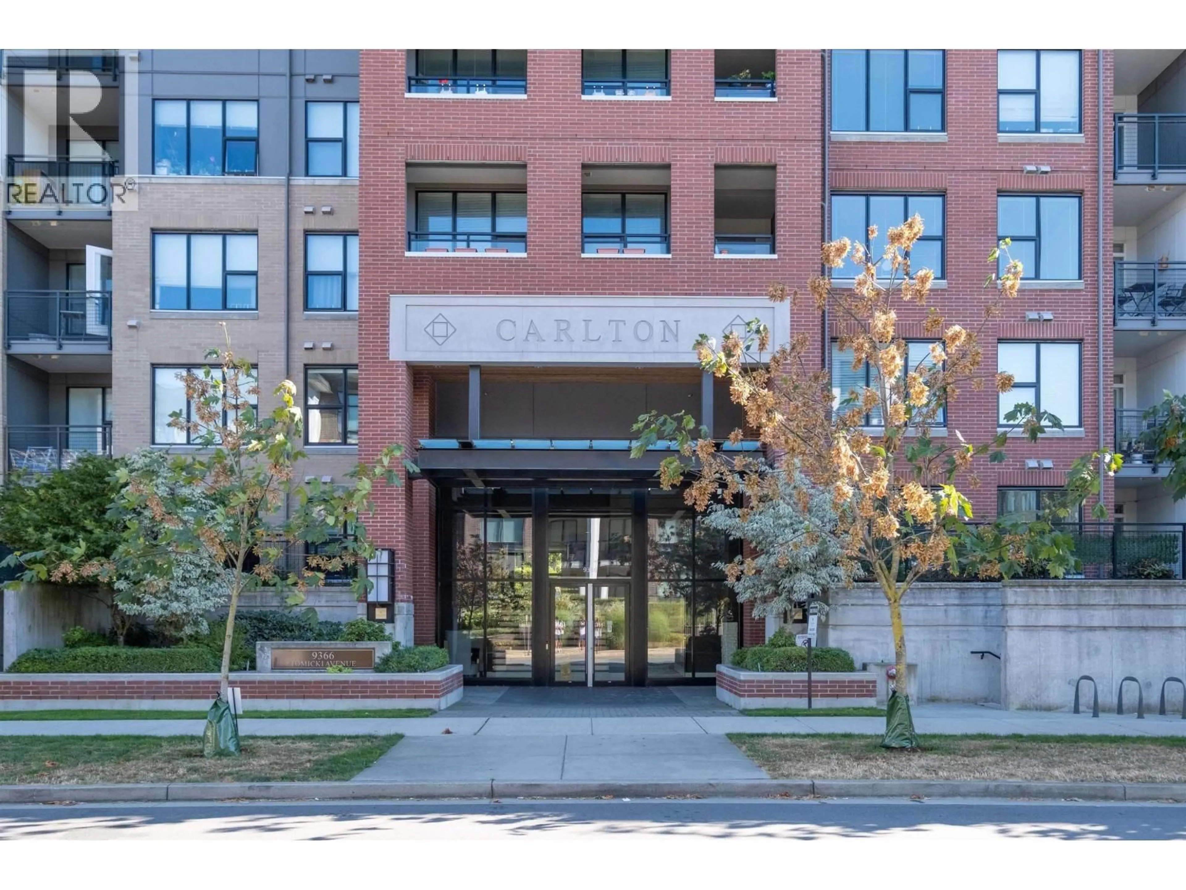Indoor foyer for 416 - 9366 TOMICKI AVENUE, Richmond British Columbia V6X0N9