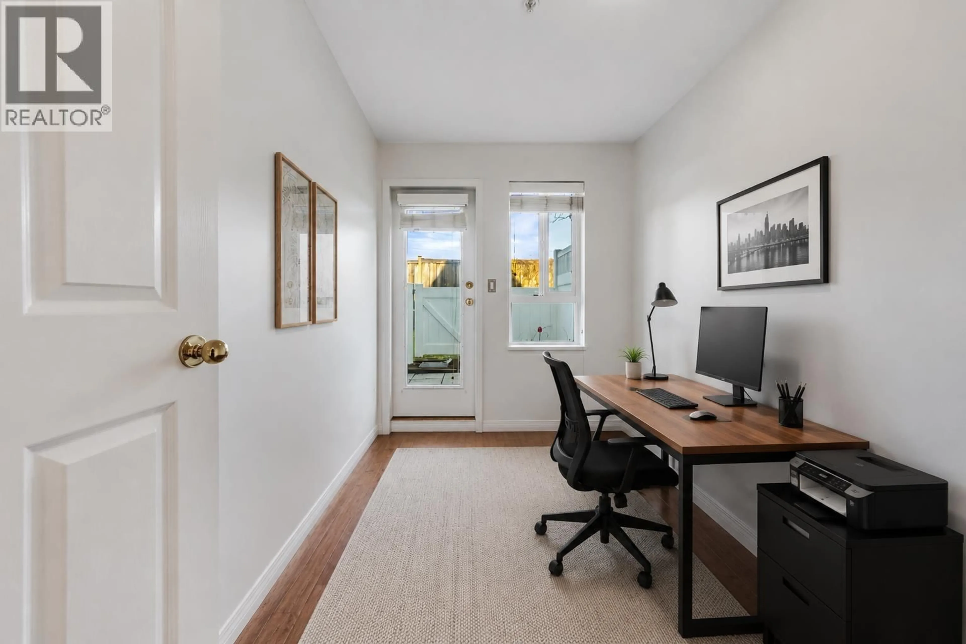 A pic of a room for 127 - 6588 SOUTHOAKS CRESCENT, Burnaby British Columbia V5E4K1