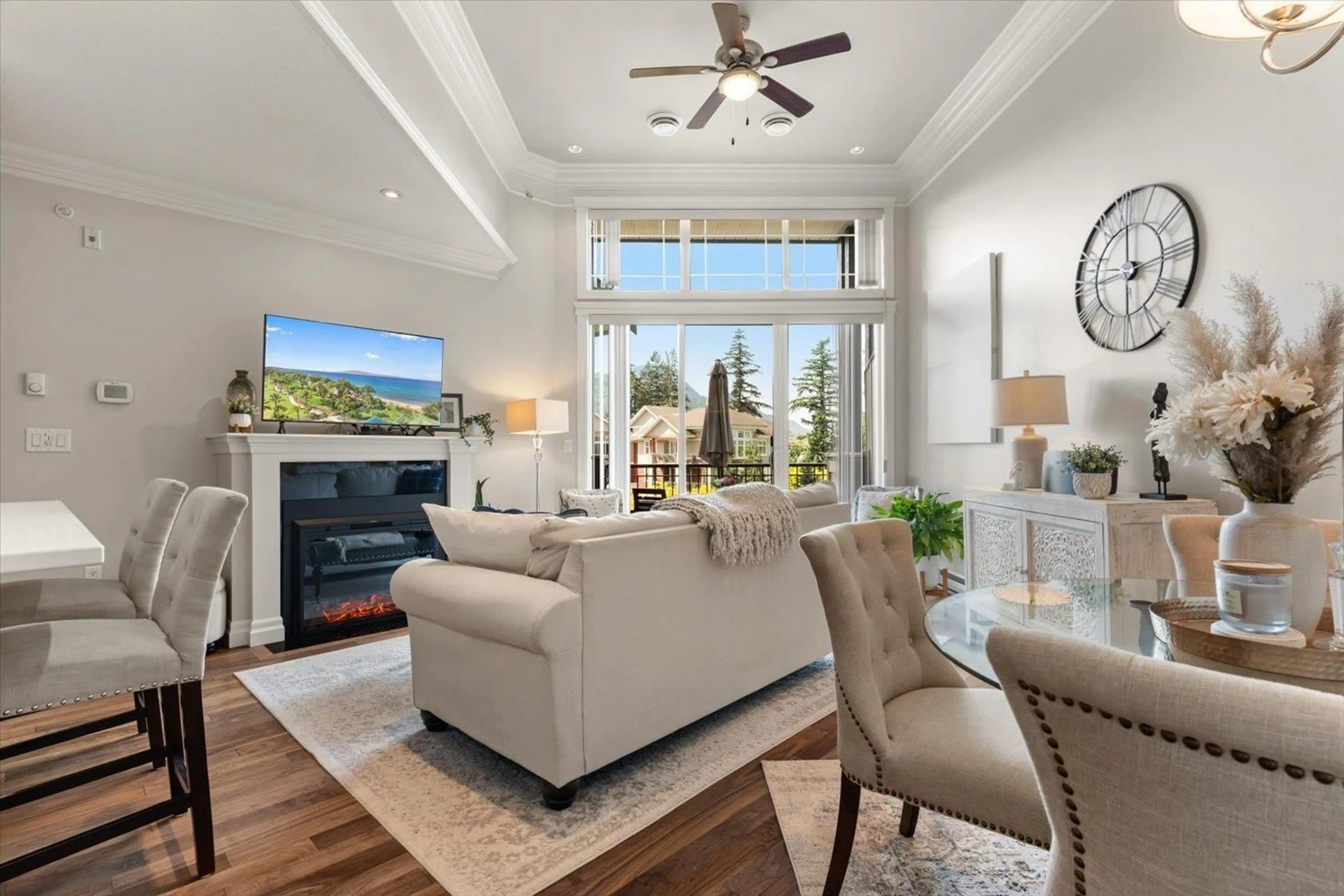 Living room with furniture, unknown for 409C - 45595 TAMIHI WAY, Chilliwack British Columbia V2R0G3