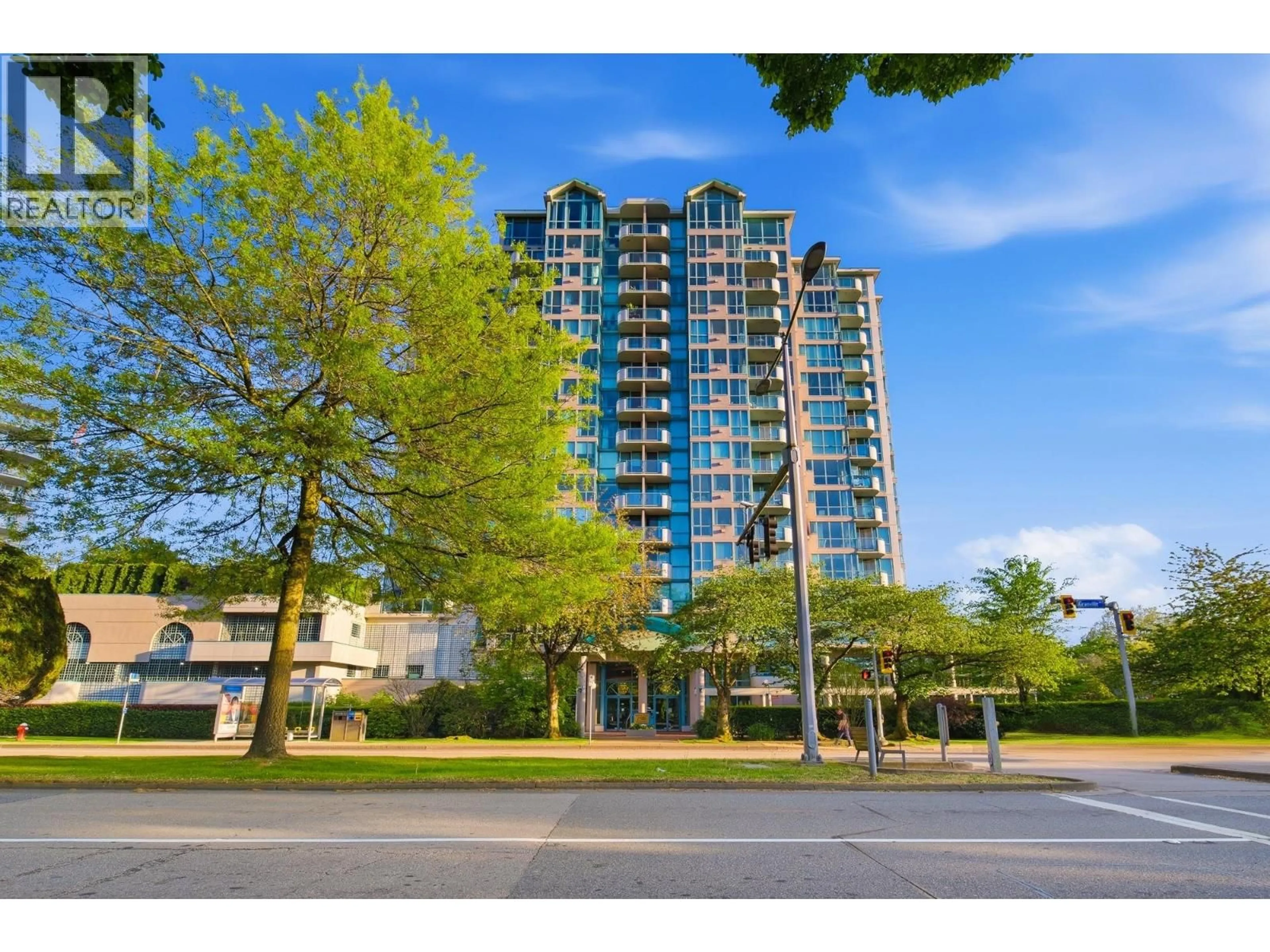 Unknown for 908 - 7500 GRANVILLE AVENUE, Richmond British Columbia V6Y3Y6