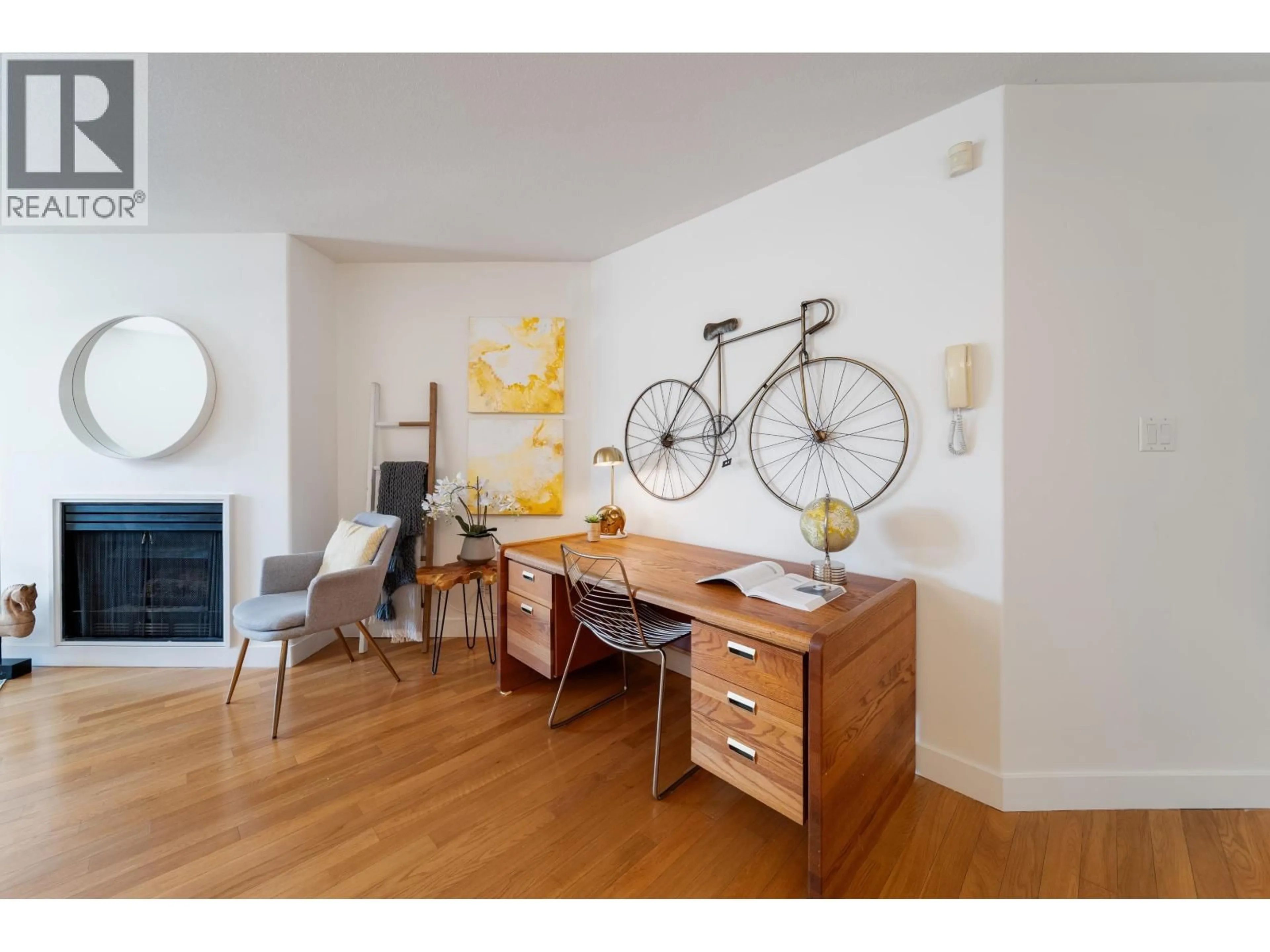 A pic of a room for 209 - 3131 MAIN STREET, Vancouver British Columbia V5T3G8