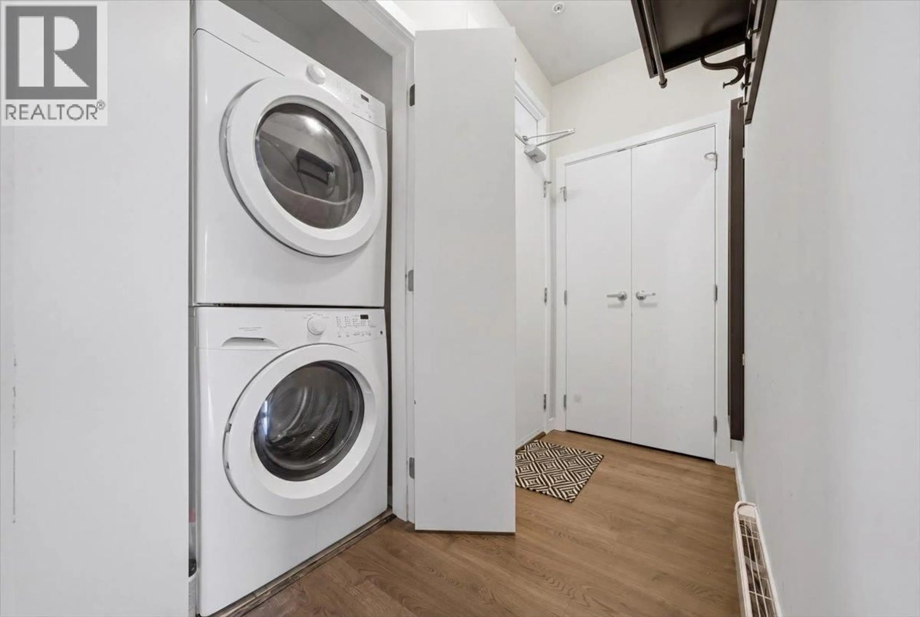 Laundry room for P0H06 - 5288 GRIMMER STREET, Burnaby British Columbia V5H0C5