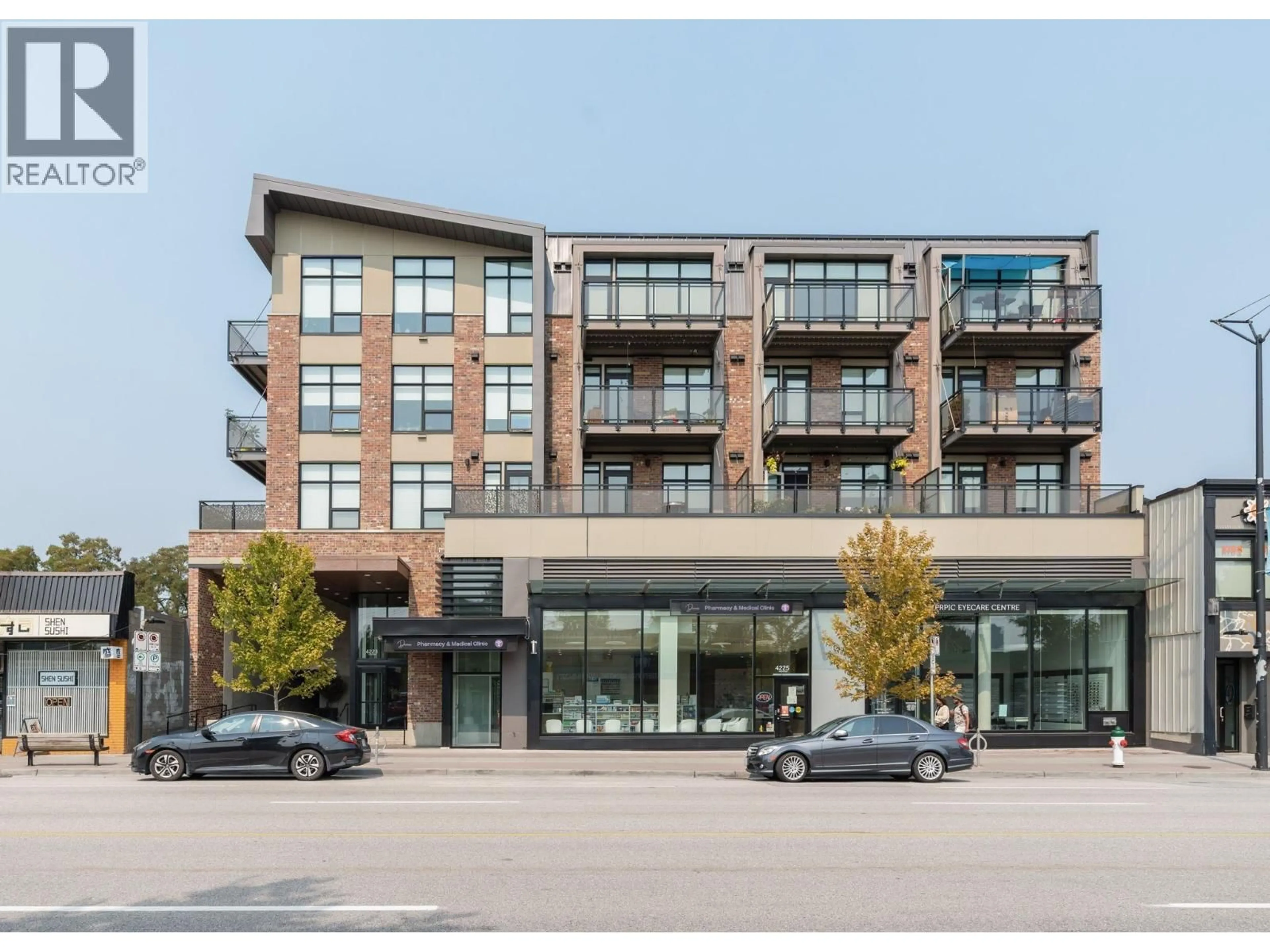 Unknown for 305 - 4223 HASTINGS STREET, Burnaby British Columbia V5C2J5