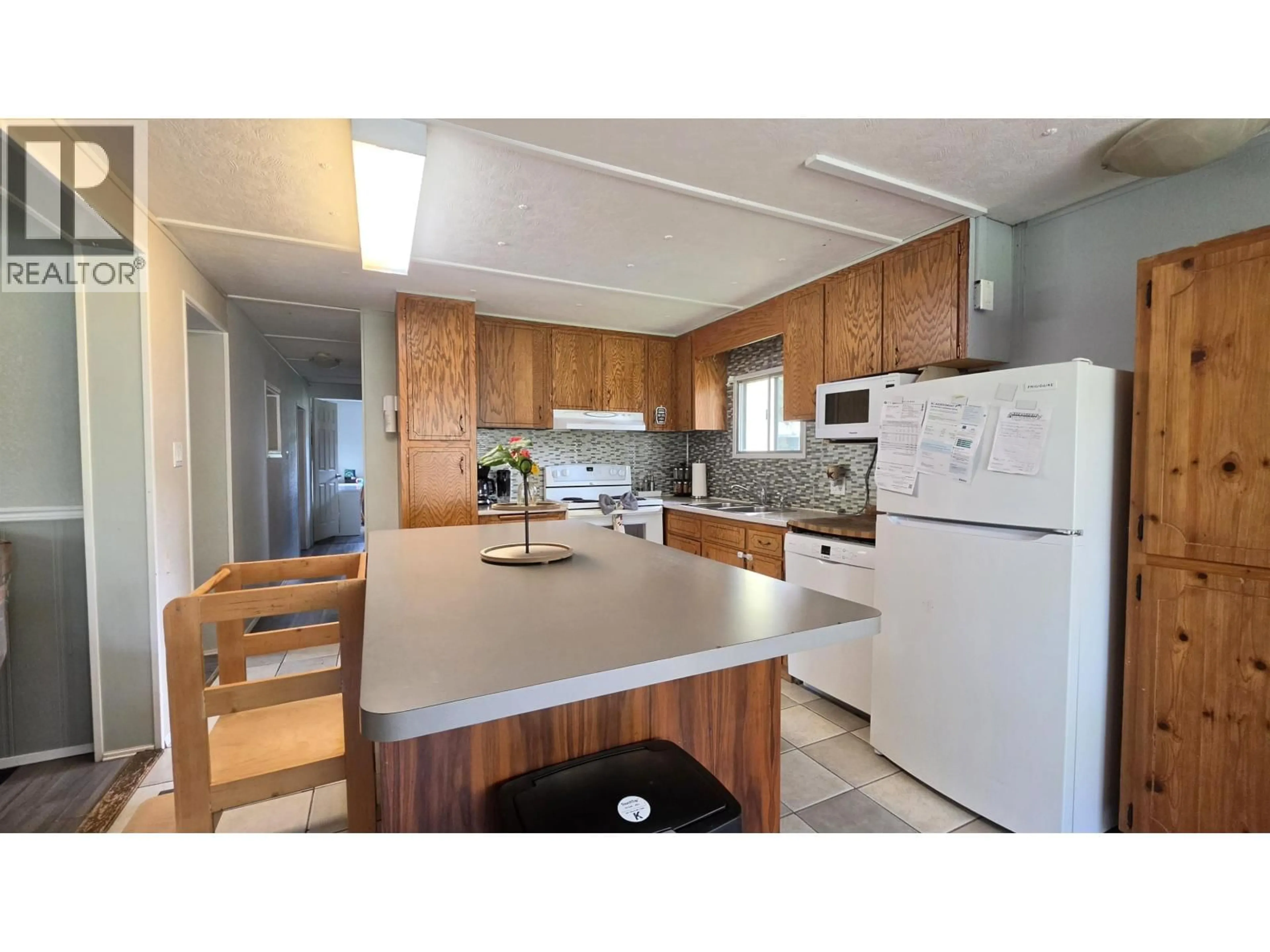 Standard kitchen, unknown for 5415 SALMON VALLEY ROAD, Prince George British Columbia V2K5W2