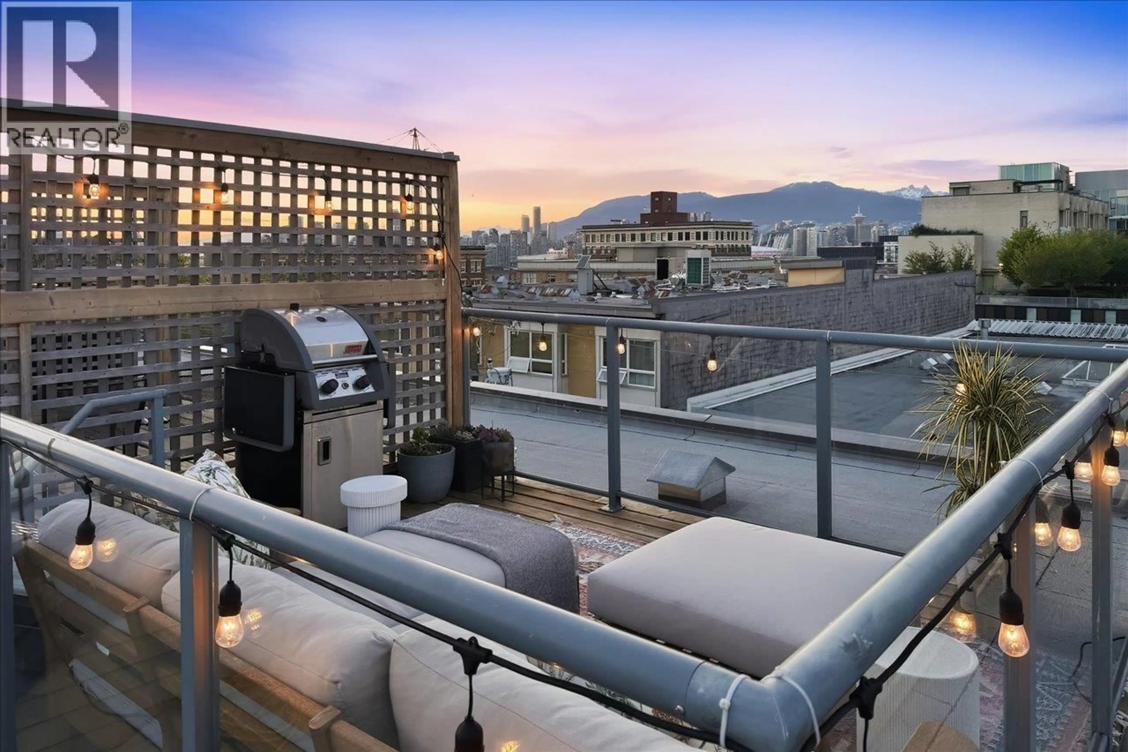 Patio, city buildings view from balcony for 314 - 2688 WATSON STREET, Vancouver British Columbia V5T4T6