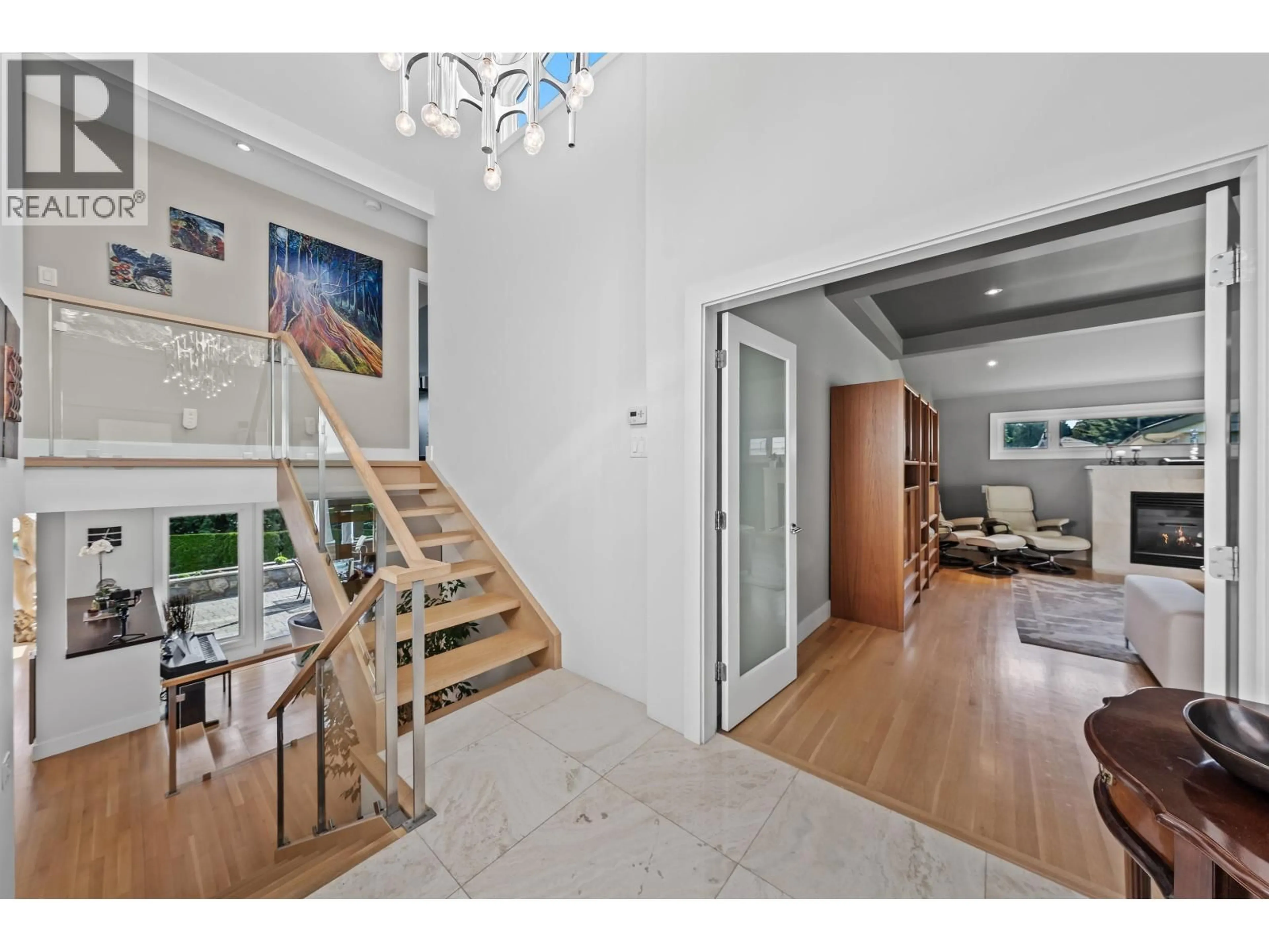 Unknown for 1240 NEPAL CRESCENT, West Vancouver British Columbia V7T2H3