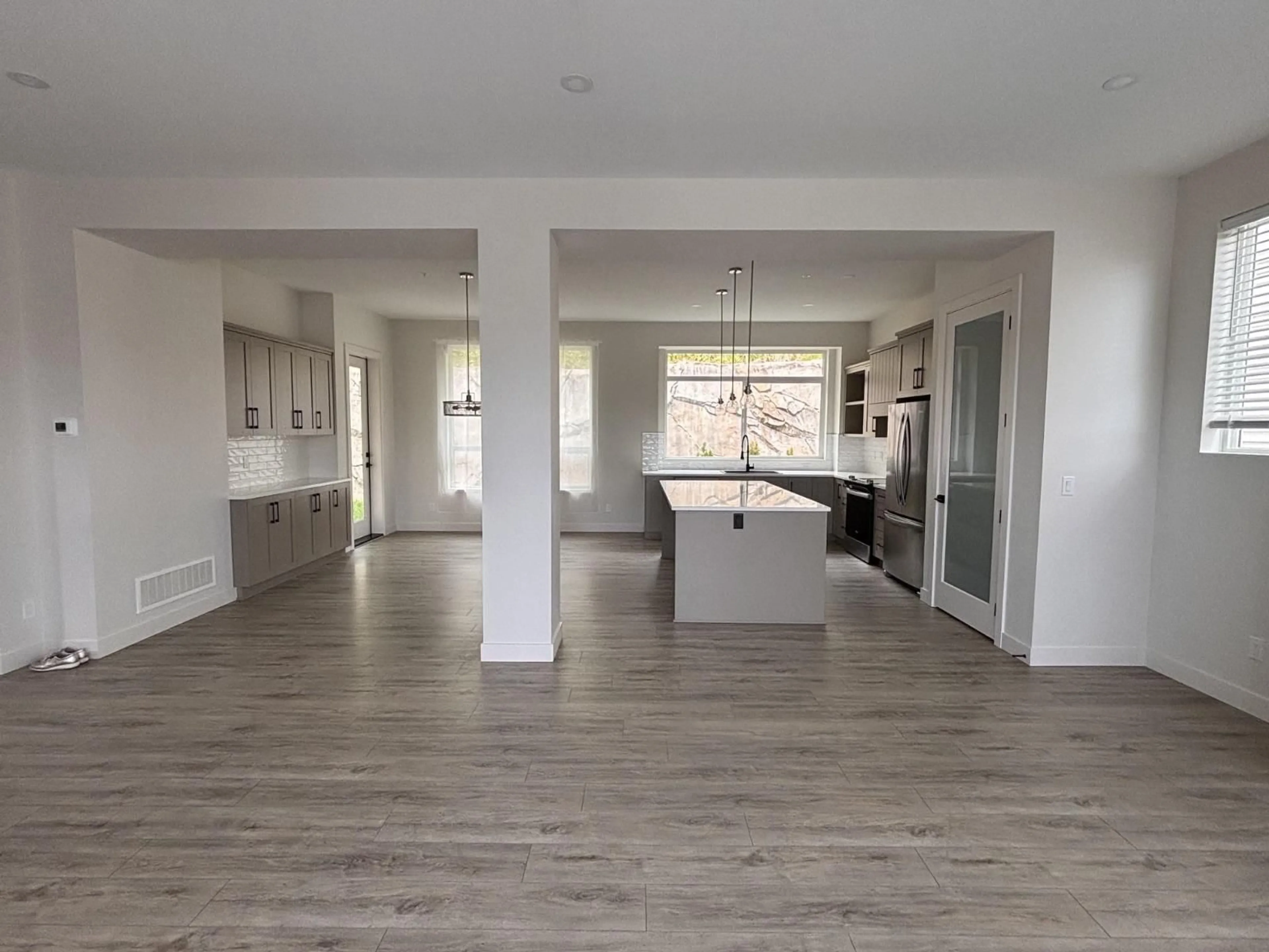 Open concept kitchen, unknown for 31539 BURNHAM PLACE, Mission British Columbia V4S0E8